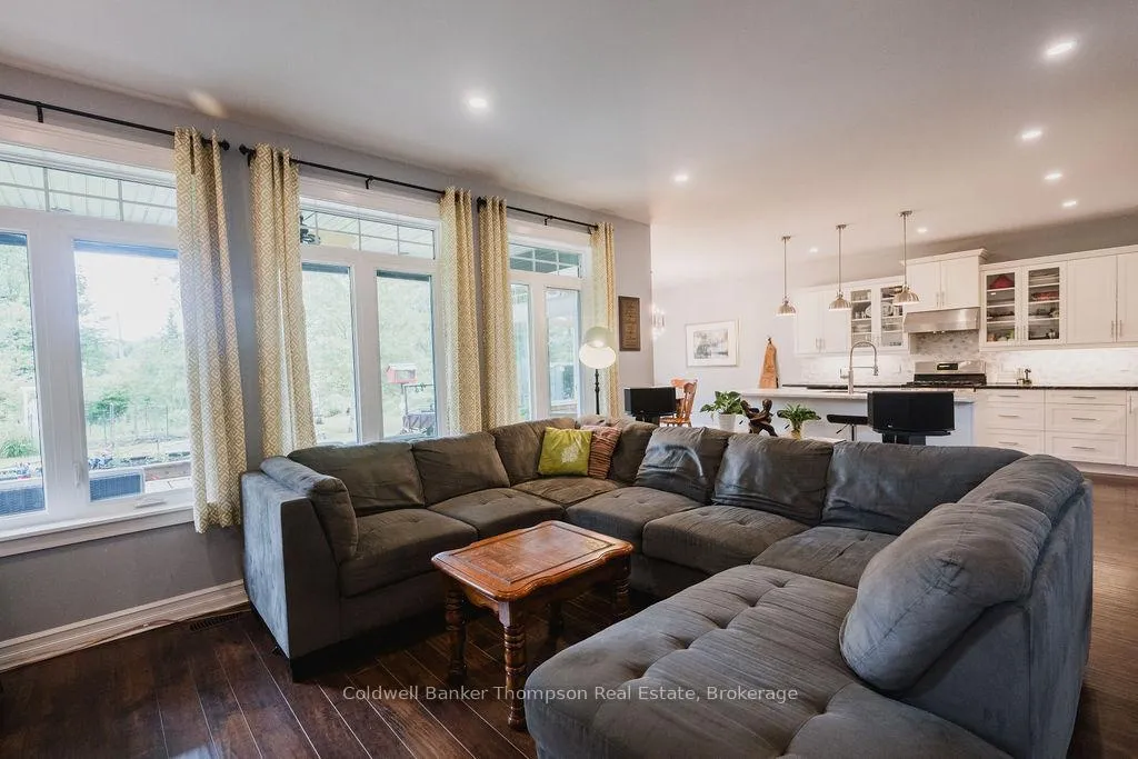 Photo 13 of 39 Riverside Avenue, South River — HOMEH