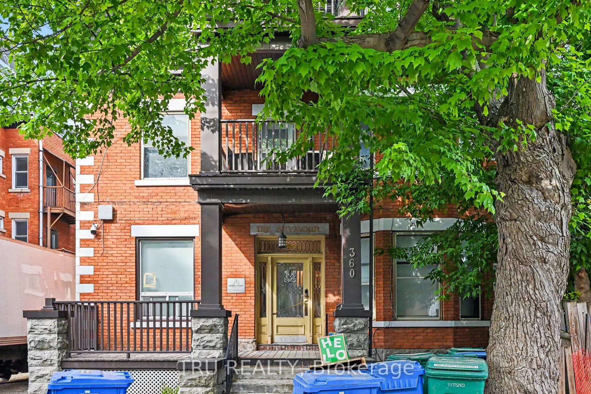 Photo 2 of 360 Friel Street, Ottawa, Sandy Hill — HOMEH