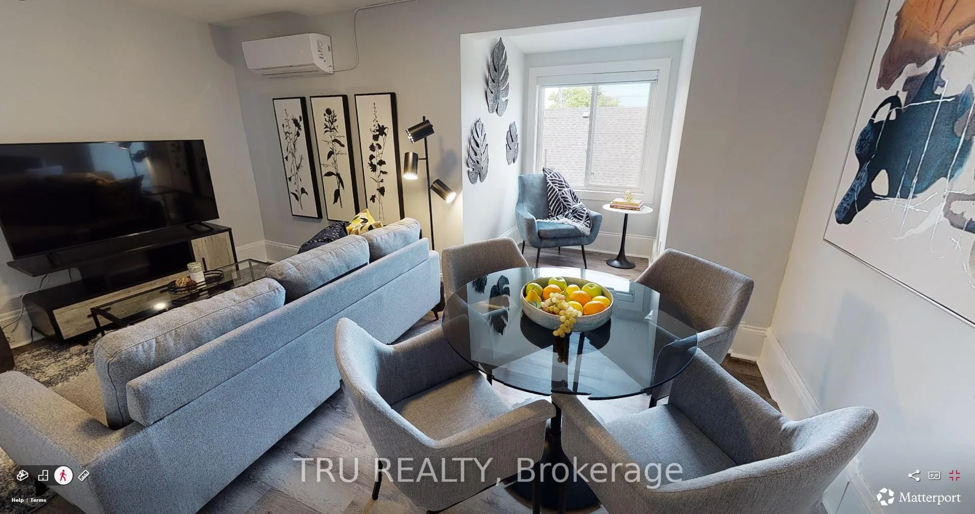 Photo 3 of 360 Friel Street, Ottawa, Sandy Hill — HOMEH