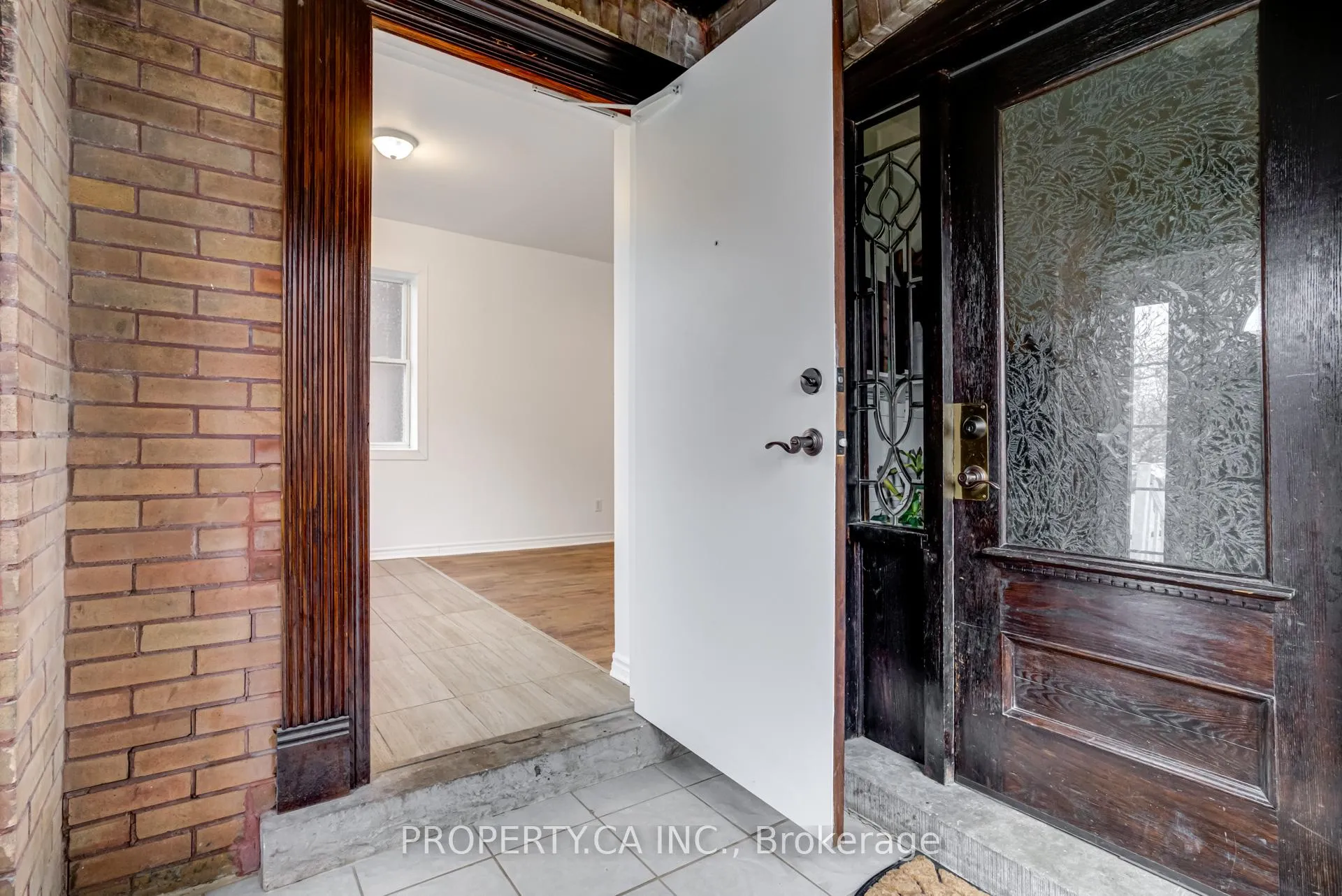 Photo 29 of Unit Unit #1, 136 Ontario Avenue, Hamilton, Stinson — HOMEH