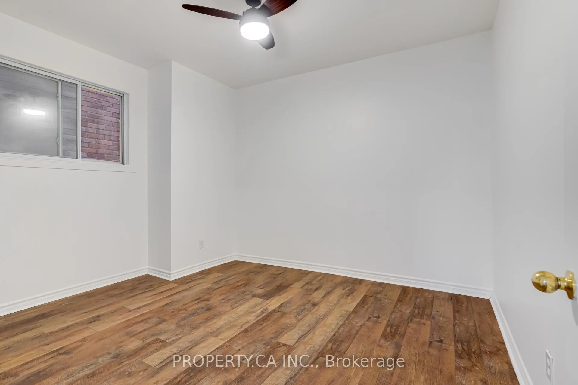 Photo 5 of Unit Unit #1, 136 Ontario Avenue, Hamilton, Stinson — HOMEH