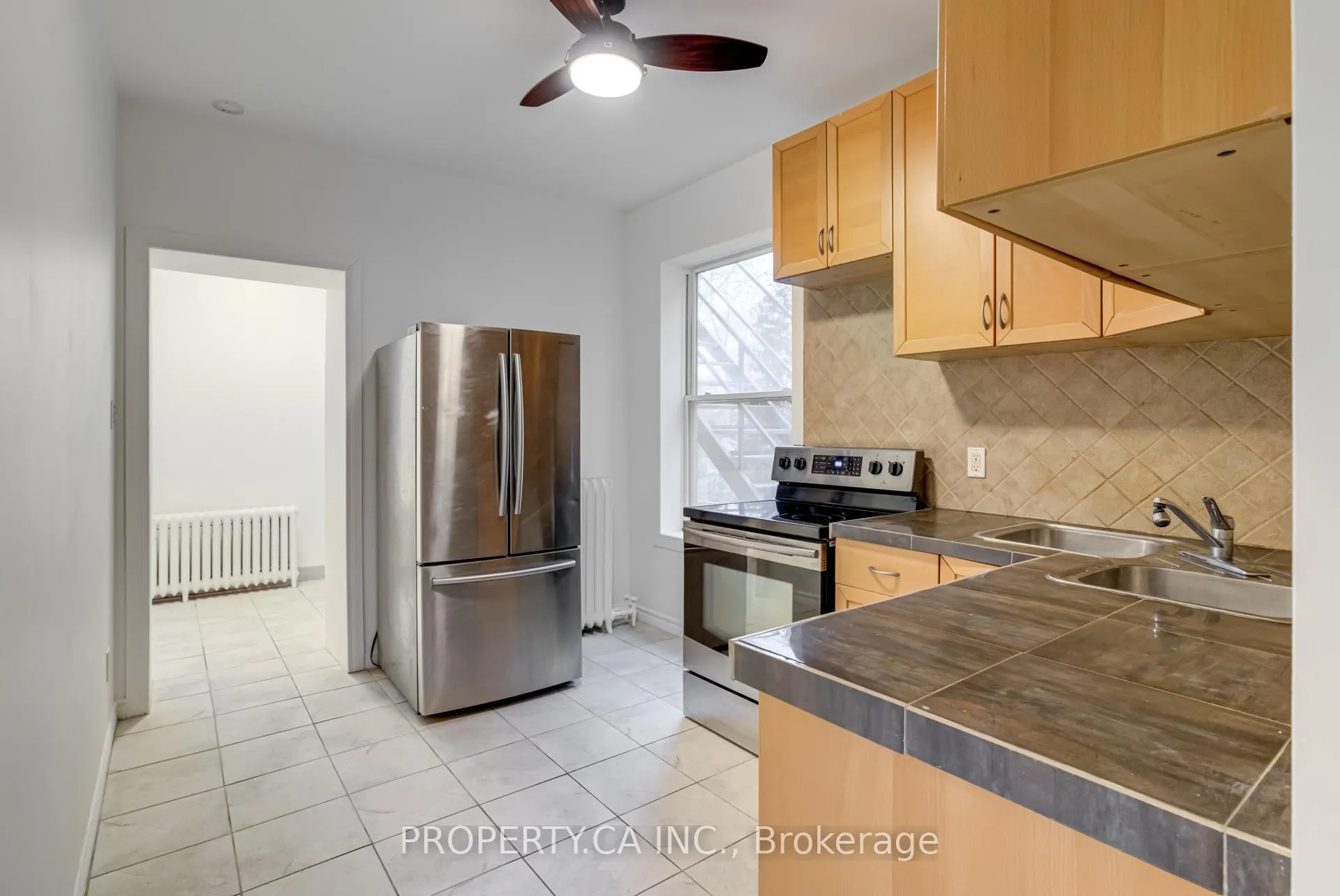 Photo 8 of Unit Unit #1, 136 Ontario Avenue, Hamilton, Stinson — HOMEH