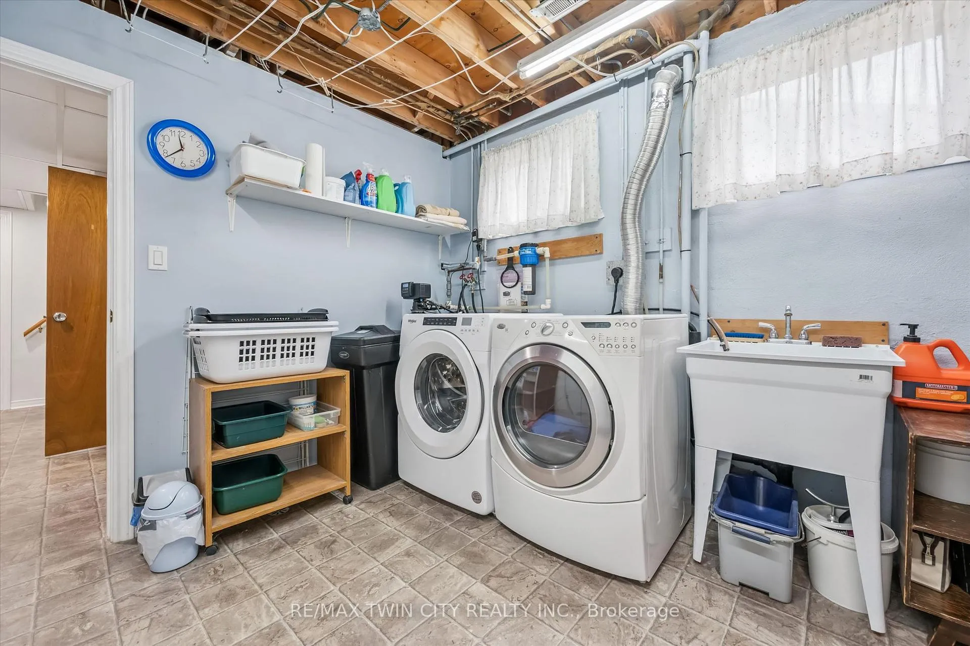 Photo 19 of 552 Greenbrook Drive, Kitchener — HOMEH
