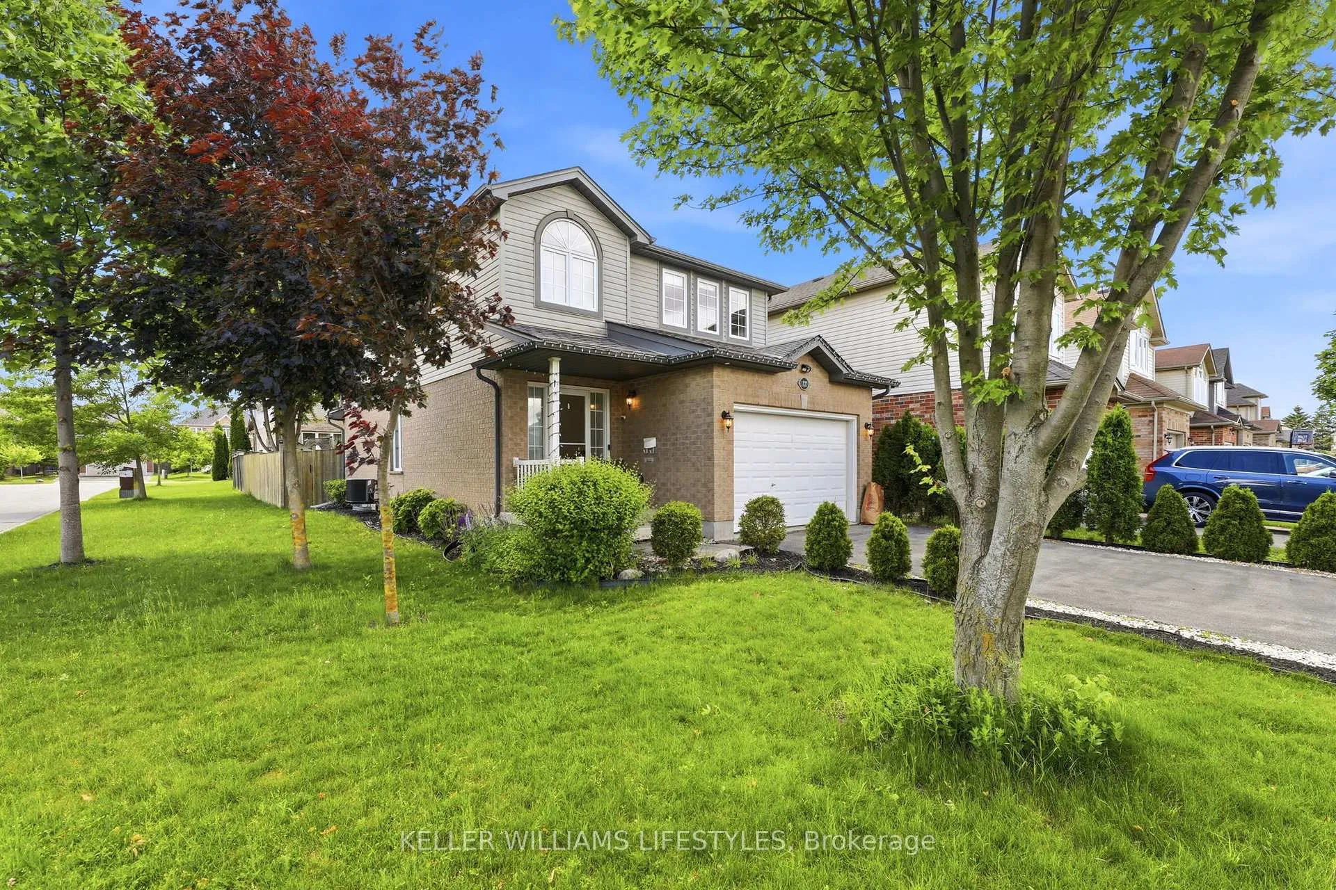 Photo 2 of 1127 Foxhunt Road, London, North S — HOMEH