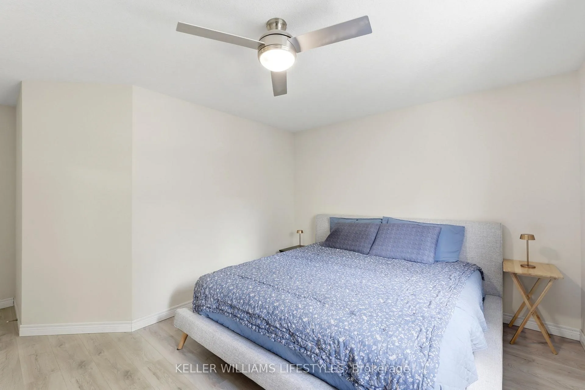 Photo 18 of 1127 Foxhunt Road, London, North S — HOMEH