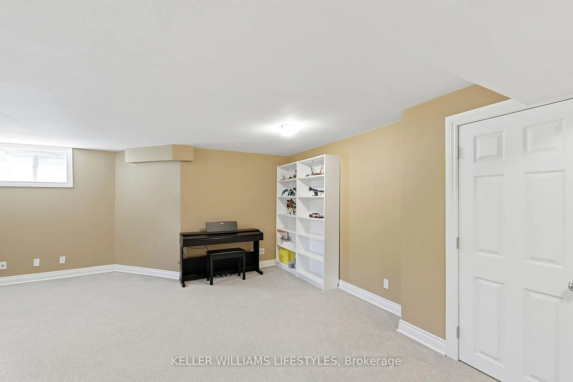 Photo 31 of 1127 Foxhunt Road, London, North S — HOMEH