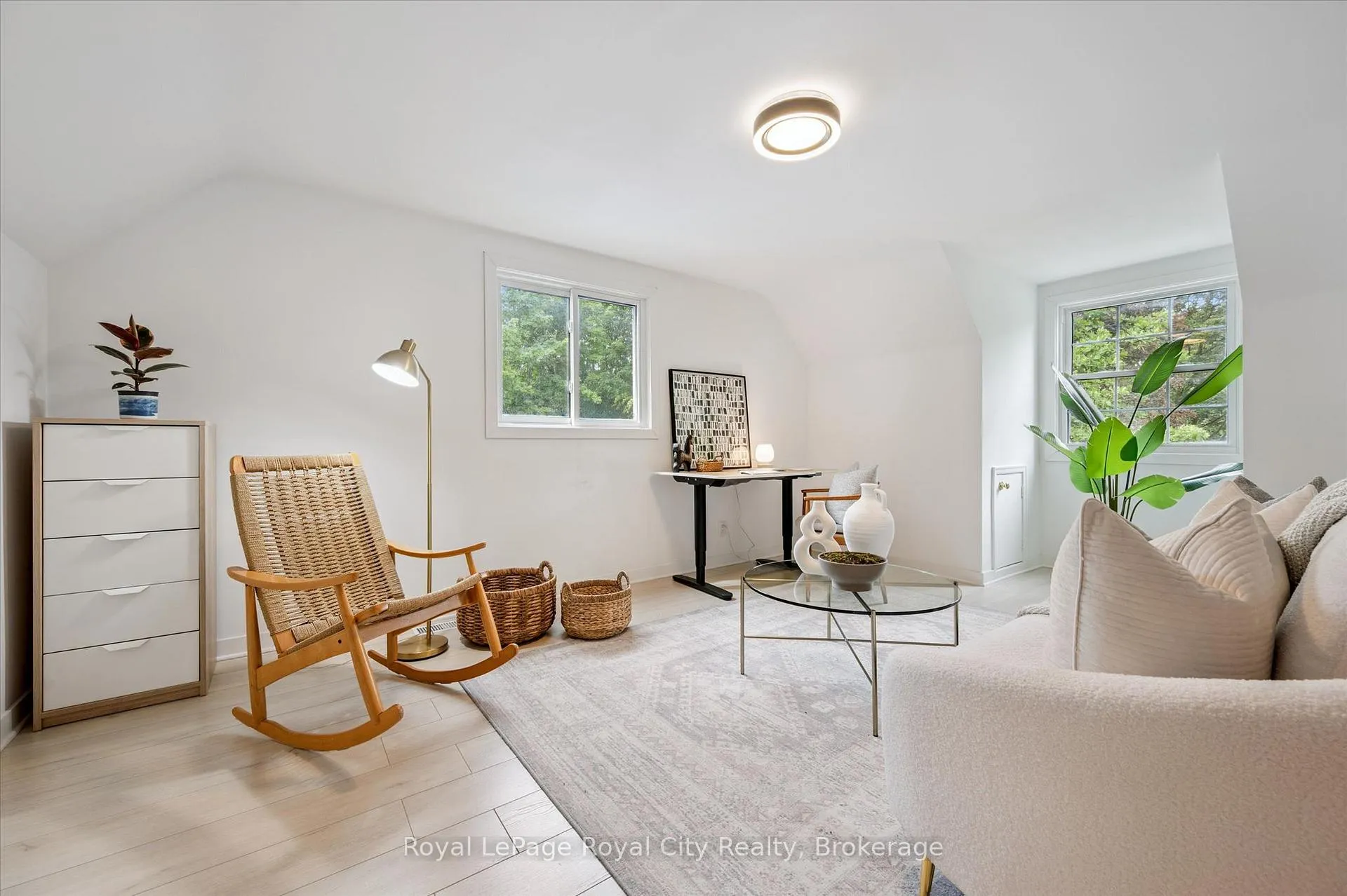 Photo 22 of 535 Sprucehill Avenue, Waterloo, Lakeshore Village — HOMEH