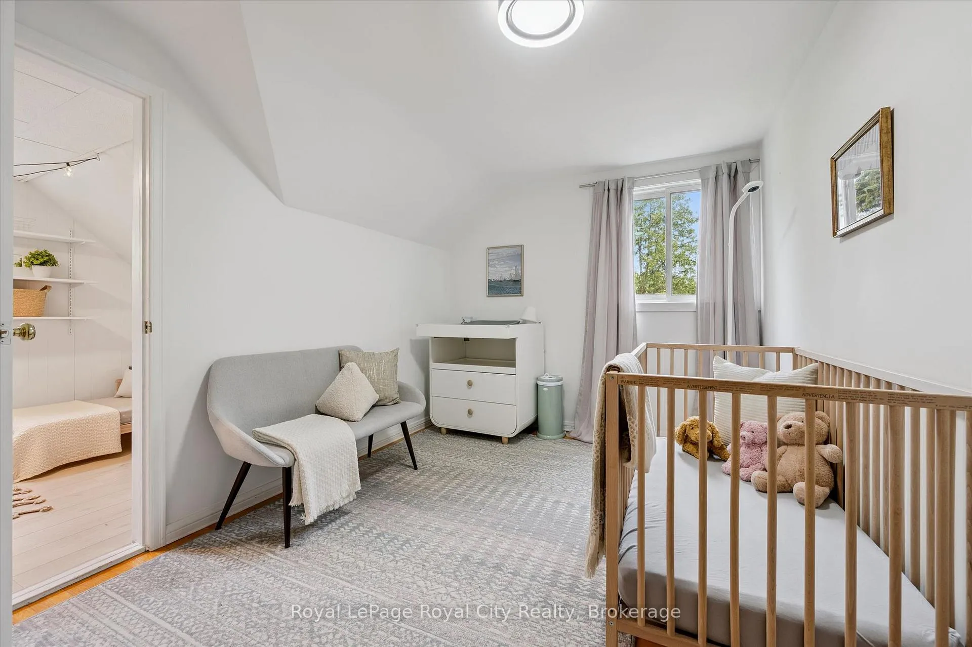 Photo 27 of 535 Sprucehill Avenue, Waterloo, Lakeshore Village — HOMEH