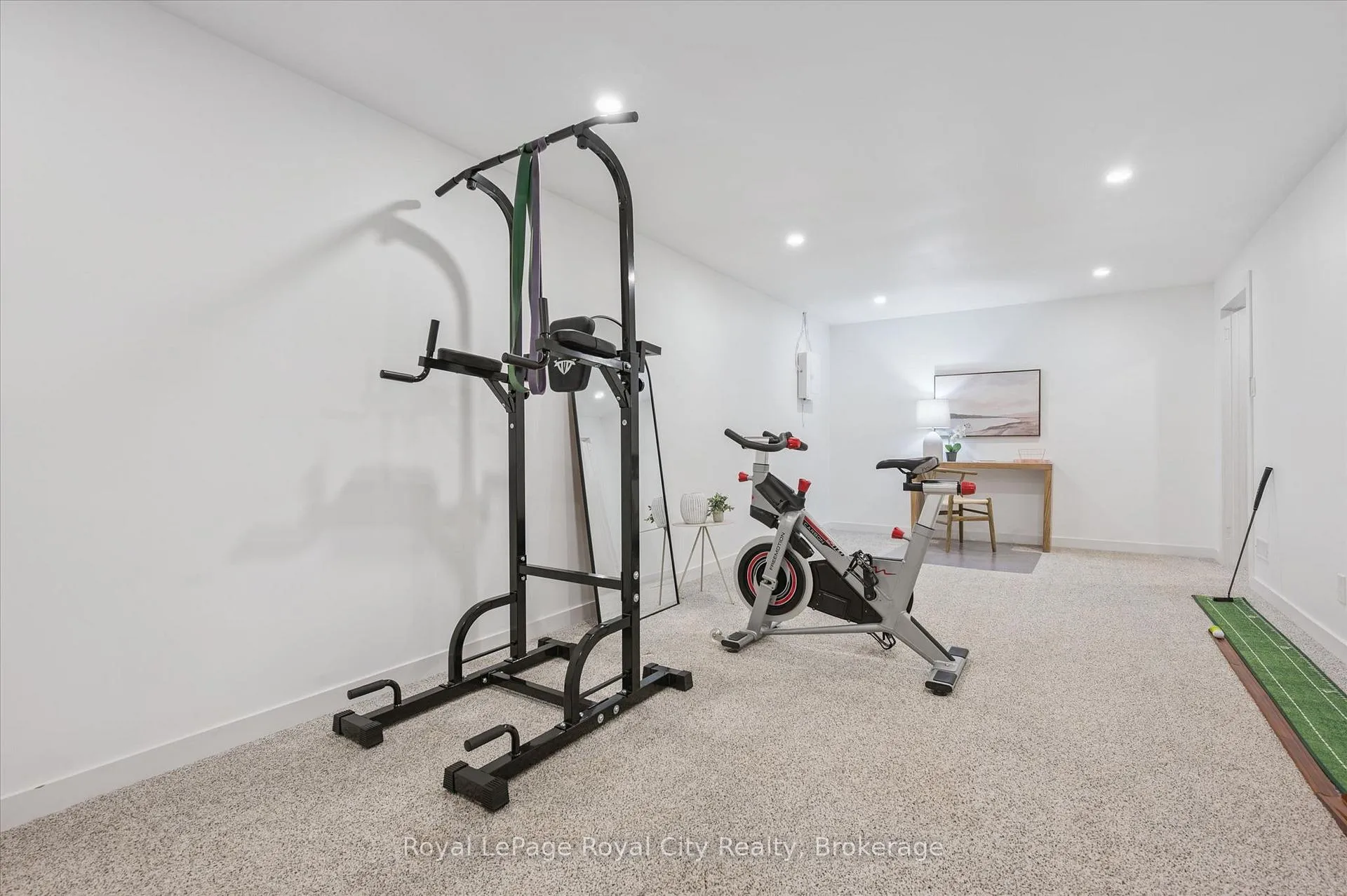Photo 36 of 535 Sprucehill Avenue, Waterloo, Lakeshore Village — HOMEH
