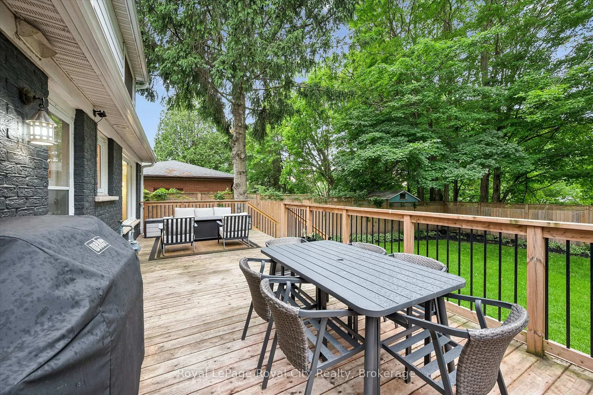 Photo 38 of 535 Sprucehill Avenue, Waterloo, Lakeshore Village — HOMEH