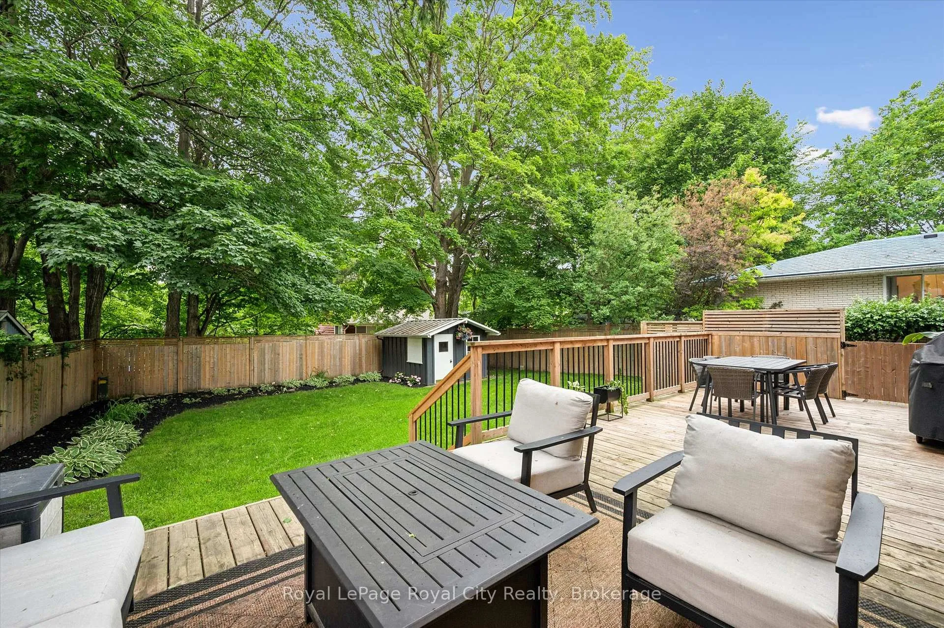 Photo 39 of 535 Sprucehill Avenue, Waterloo, Lakeshore Village — HOMEH