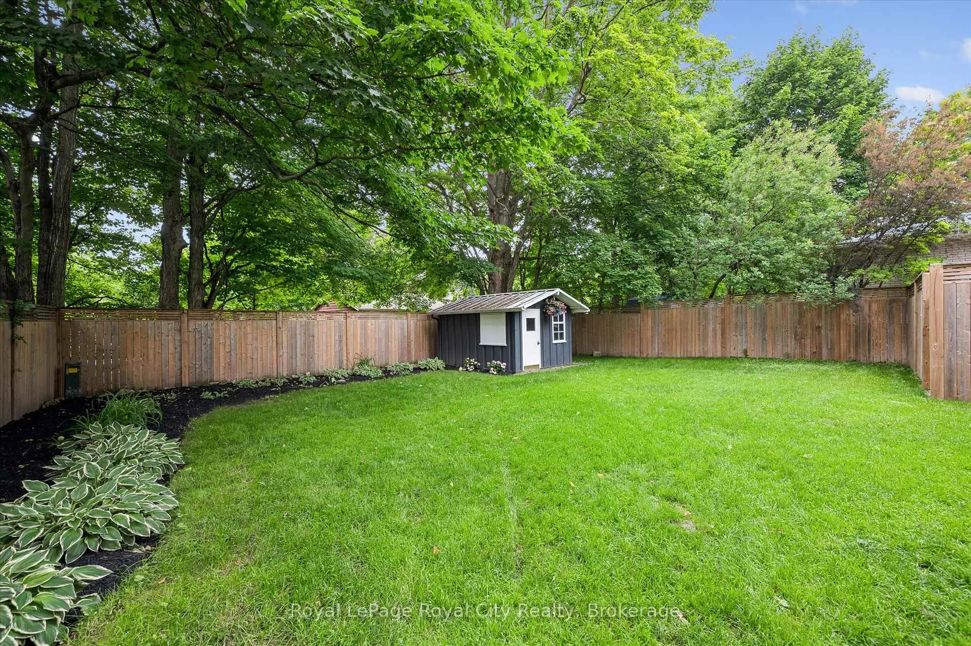 Photo 41 of 535 Sprucehill Avenue, Waterloo, Lakeshore Village — HOMEH