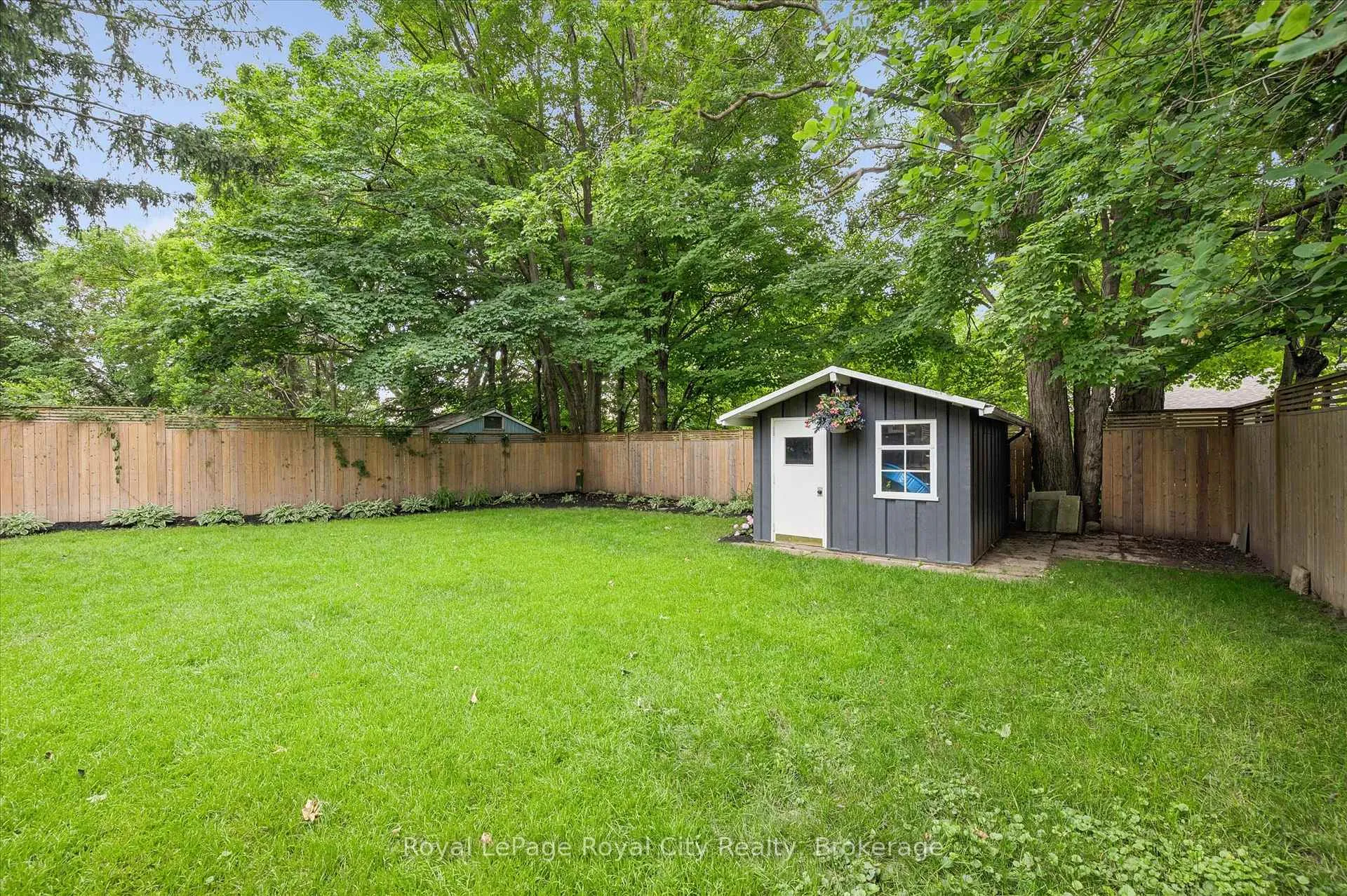 Photo 42 of 535 Sprucehill Avenue, Waterloo, Lakeshore Village — HOMEH