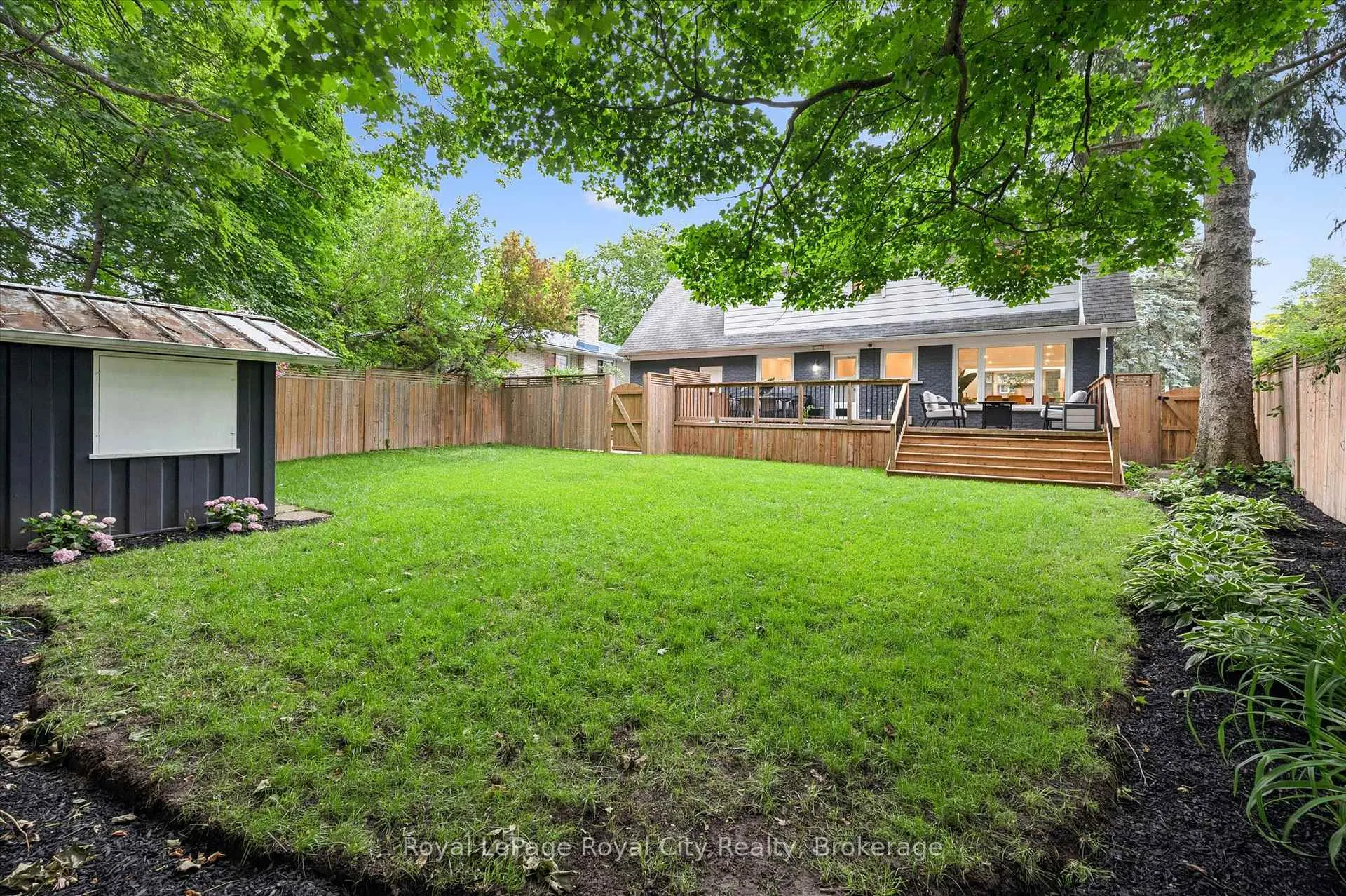 Photo 44 of 535 Sprucehill Avenue, Waterloo, Lakeshore Village — HOMEH