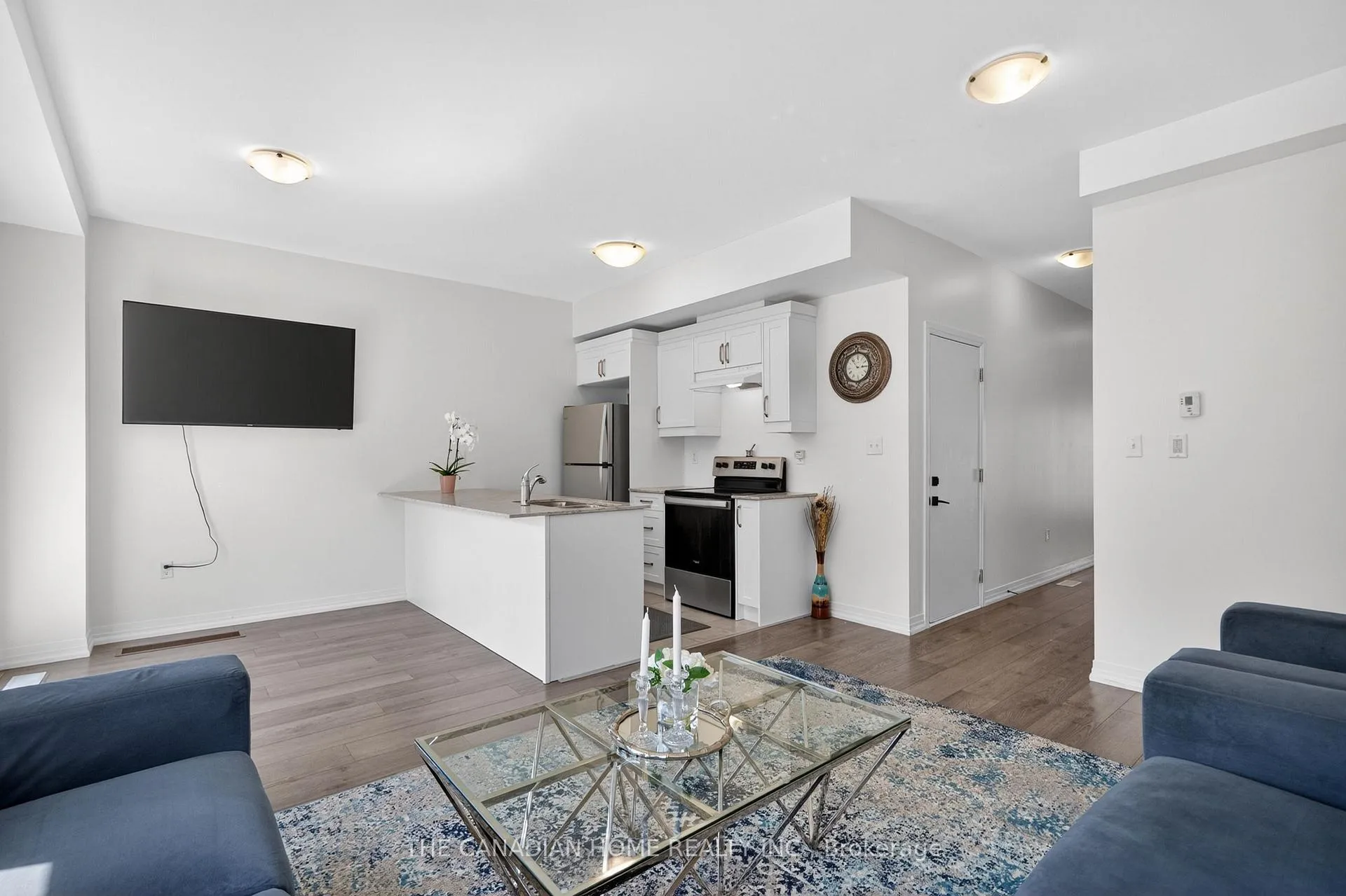 Photo 17 of 131 Gateland Drive, Barrie, Painswick South — HOMEH