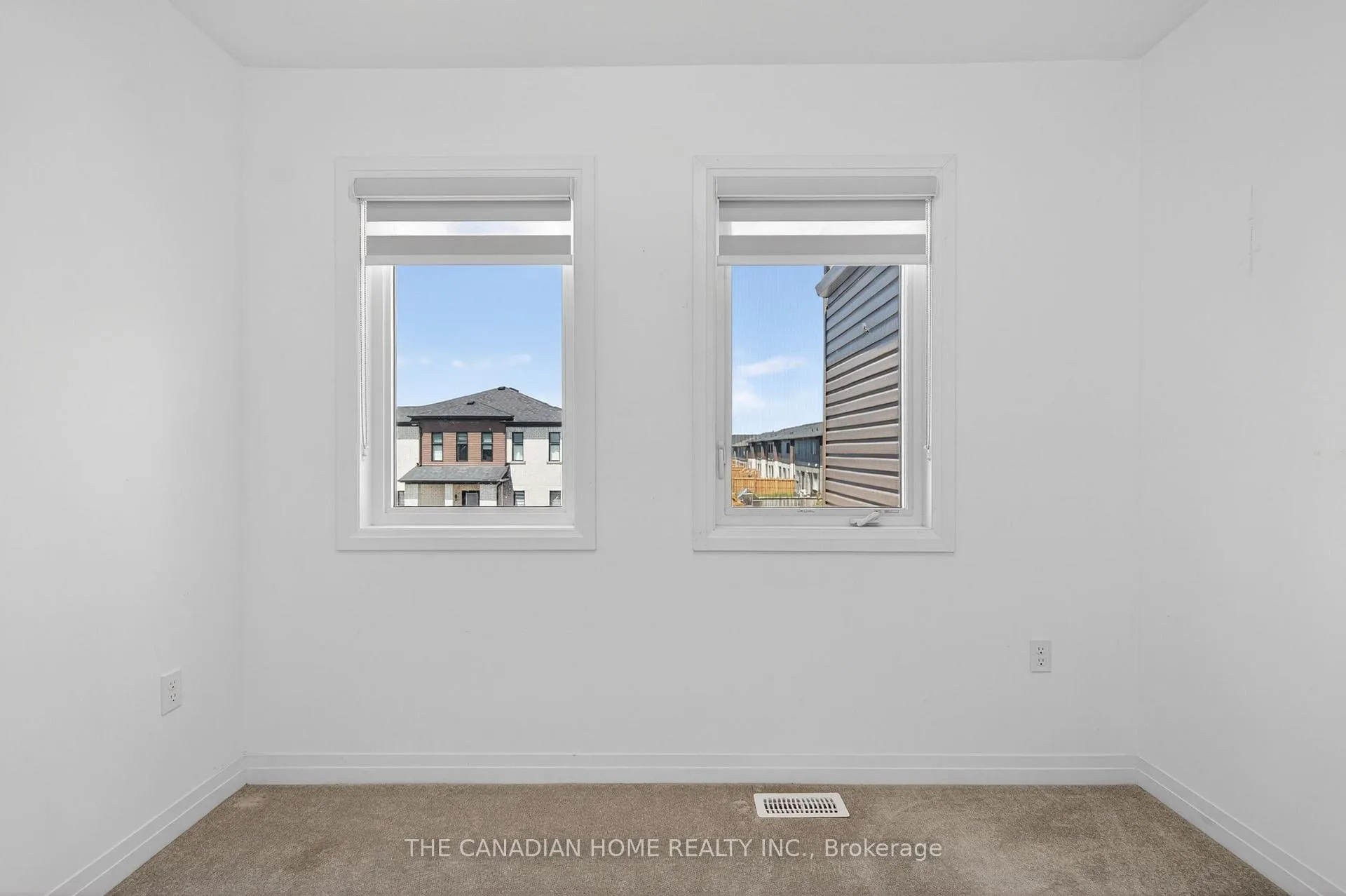 Photo 38 of 131 Gateland Drive, Barrie, Painswick South — HOMEH