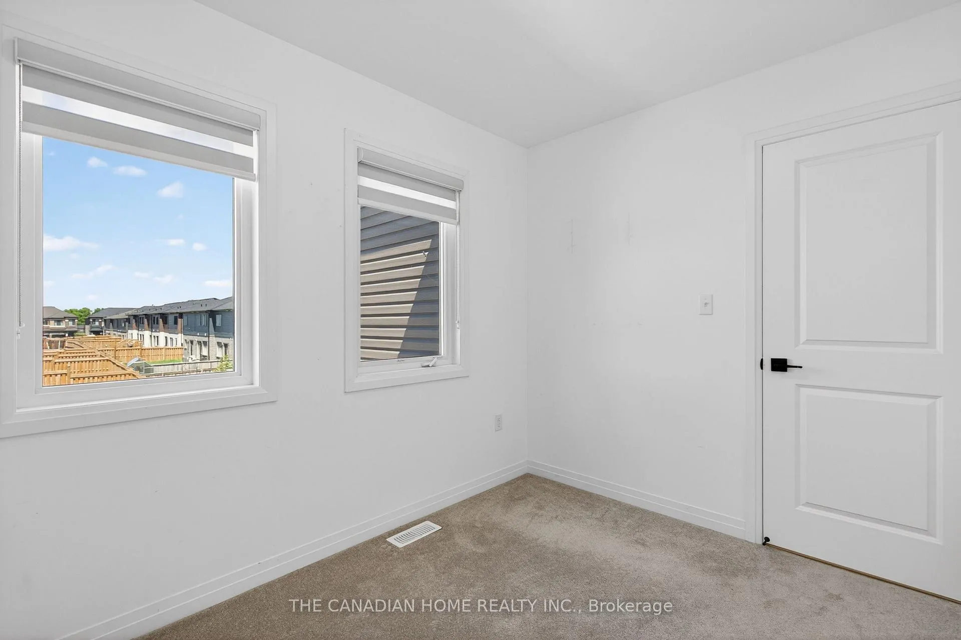 Photo 39 of 131 Gateland Drive, Barrie, Painswick South — HOMEH
