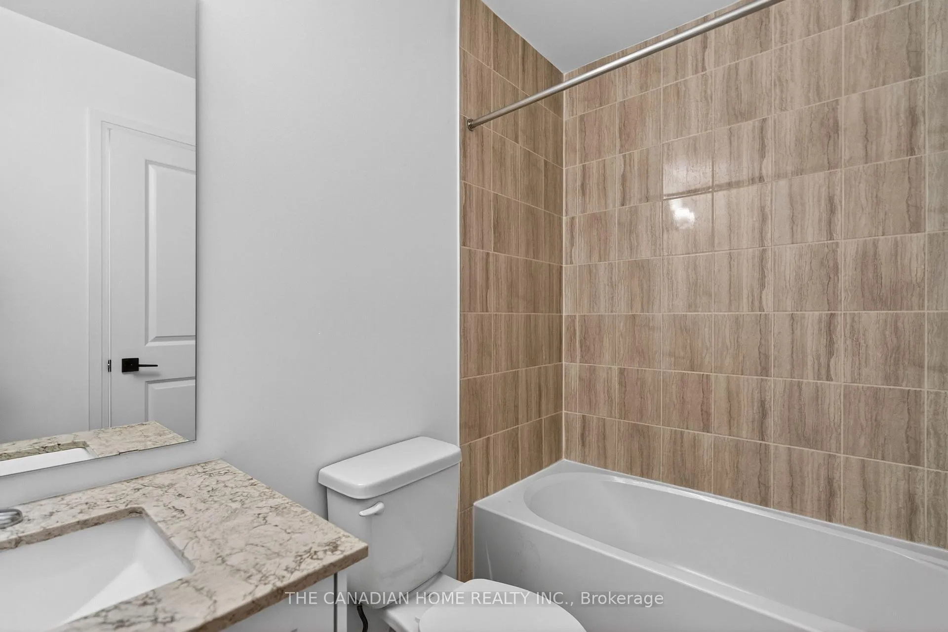 Photo 42 of 131 Gateland Drive, Barrie, Painswick South — HOMEH