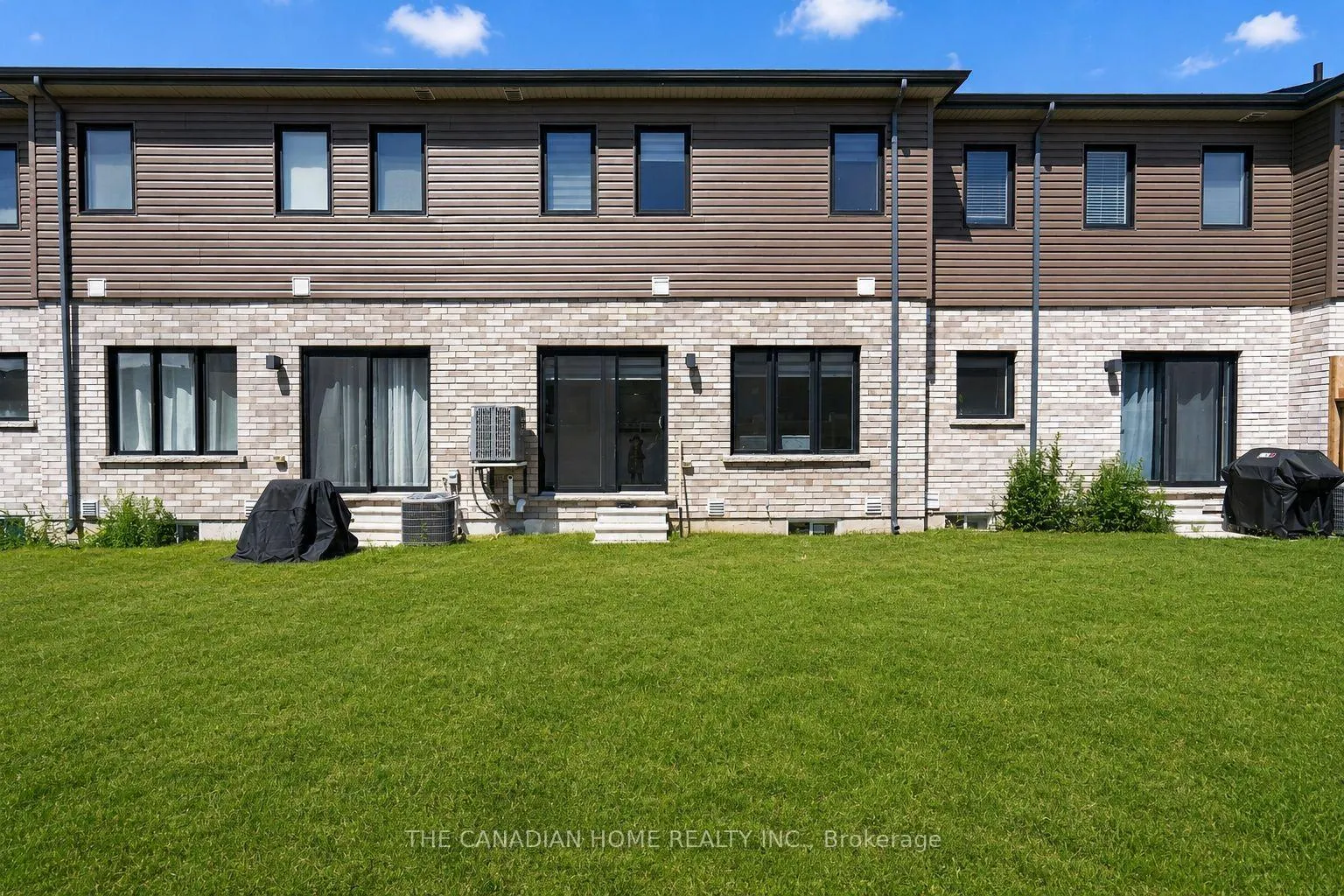 Photo 48 of 131 Gateland Drive, Barrie, Painswick South — HOMEH