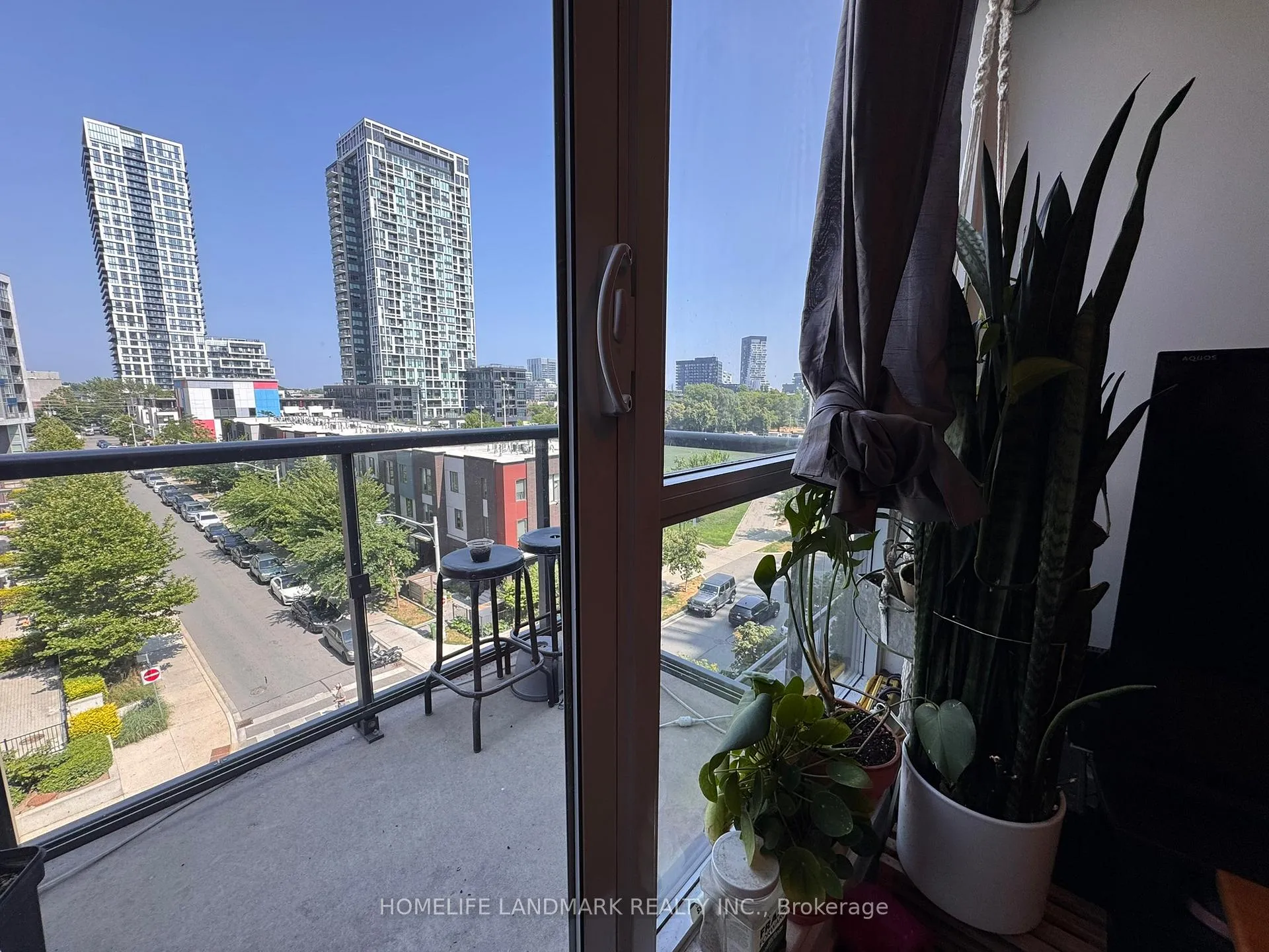 Photo 3 of Unit 504, 170 Sumach Street, Toronto, Regent Park — HOMEH