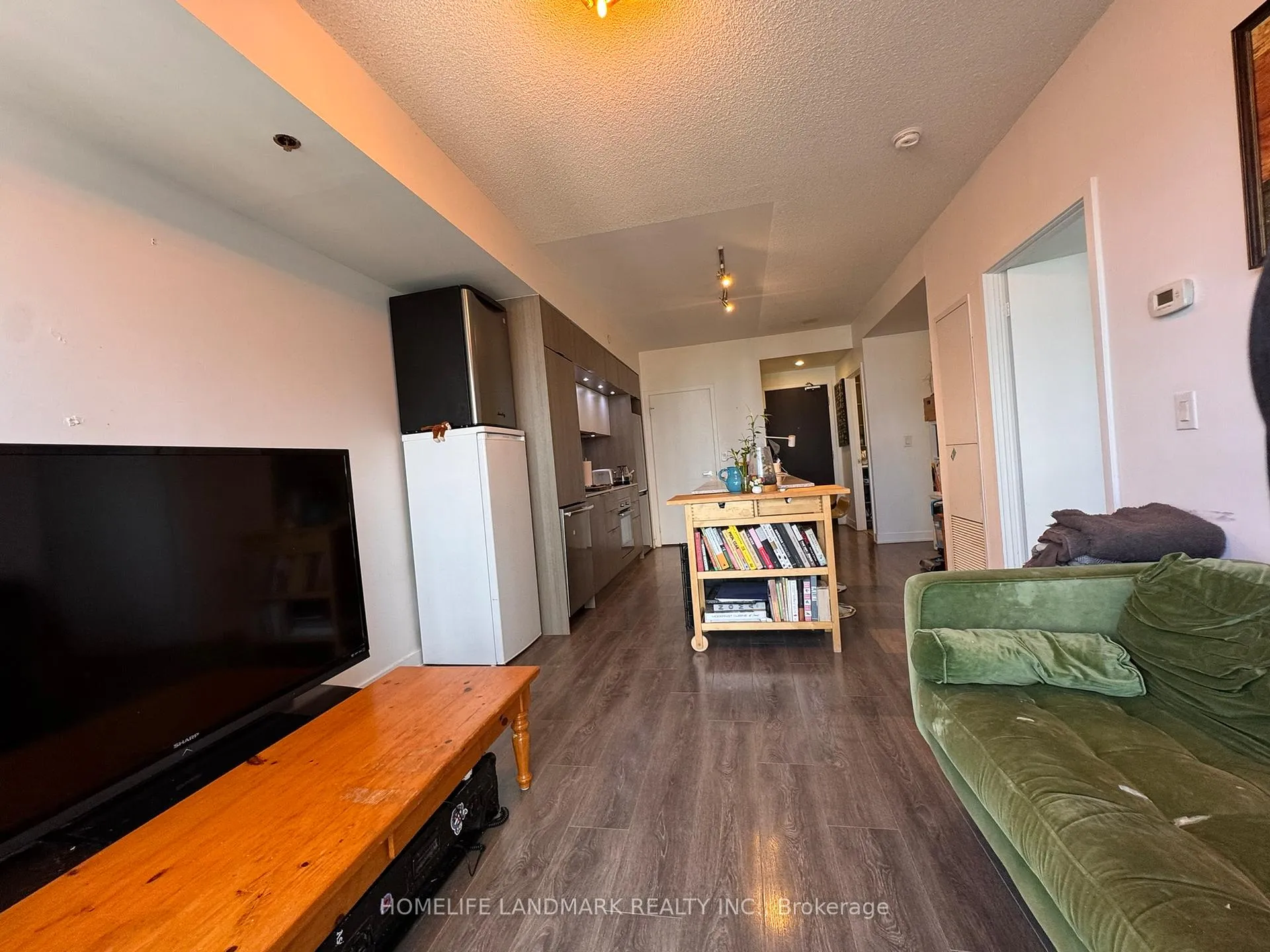 Photo 5 of Unit 504, 170 Sumach Street, Toronto, Regent Park — HOMEH