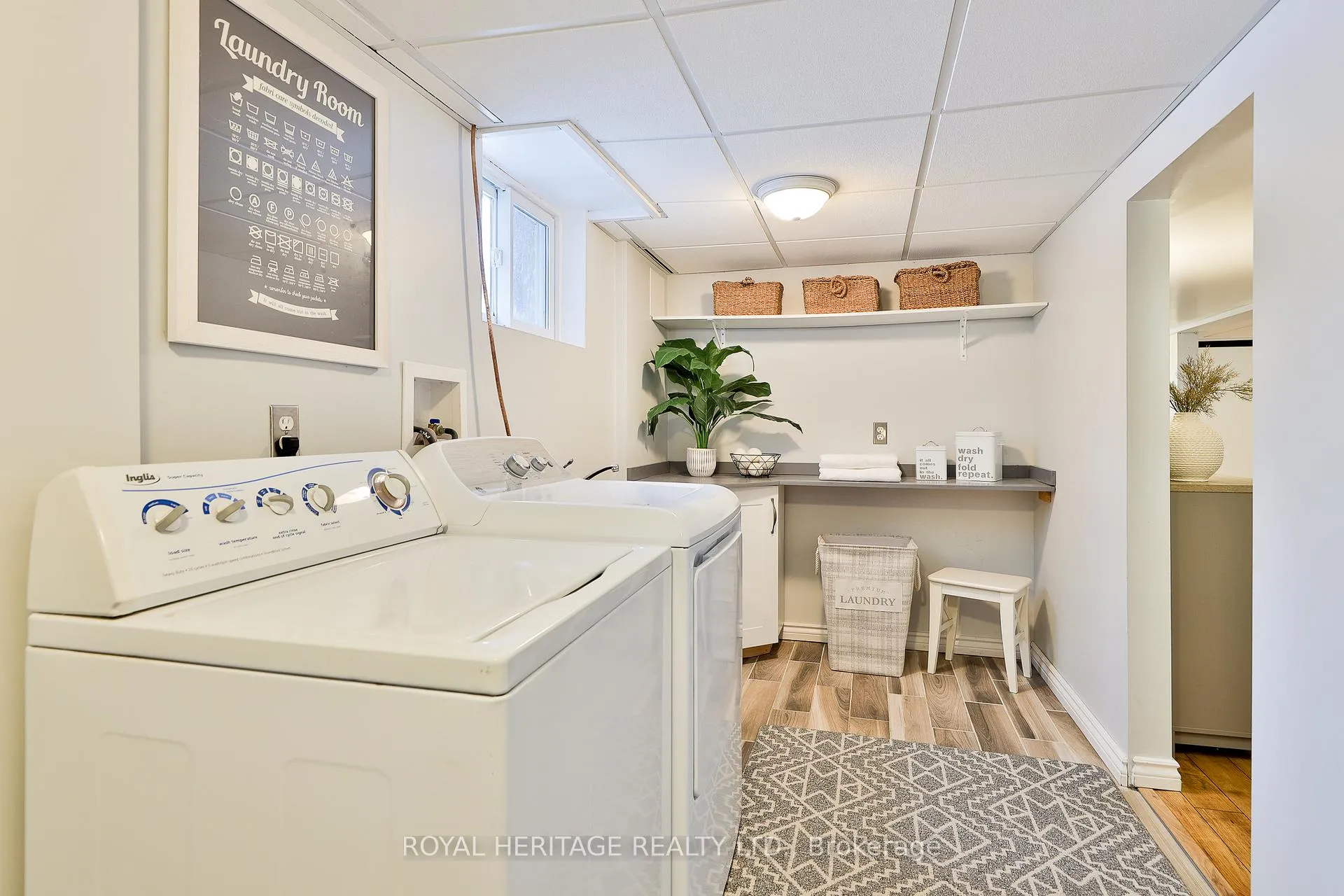 Photo 41 of 906 Dunlop Street E, Whitby, Downtown Whitby — HOMEH