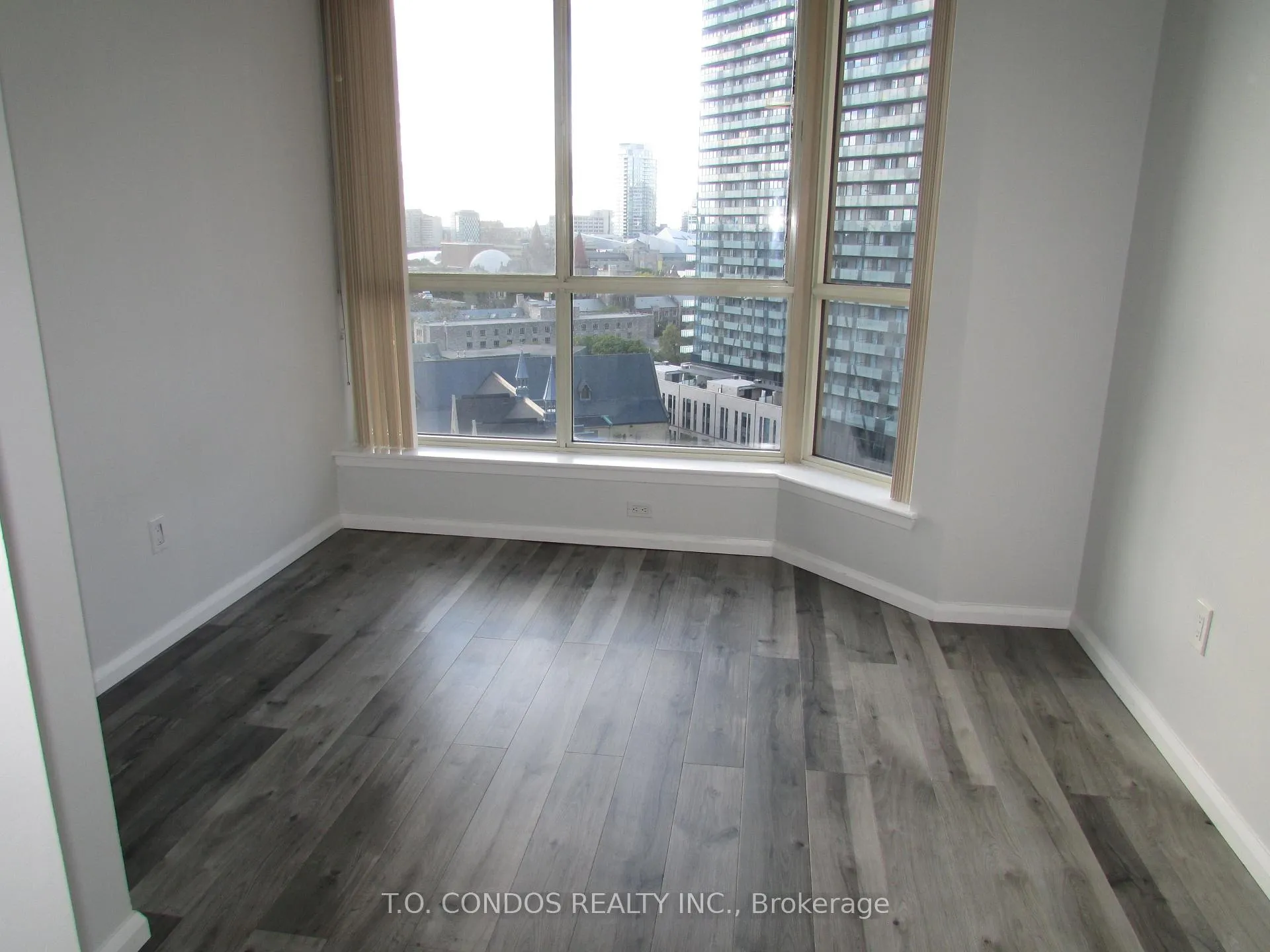 Photo 8 of Unit 1417, 44 St Joseph Street, Toronto, Bay Street Corridor — HOMEH