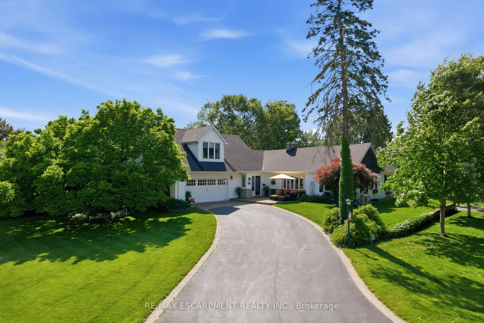 Photo 1 of 549 Ann Avenue, Burlington, LaSalle — HOMEH