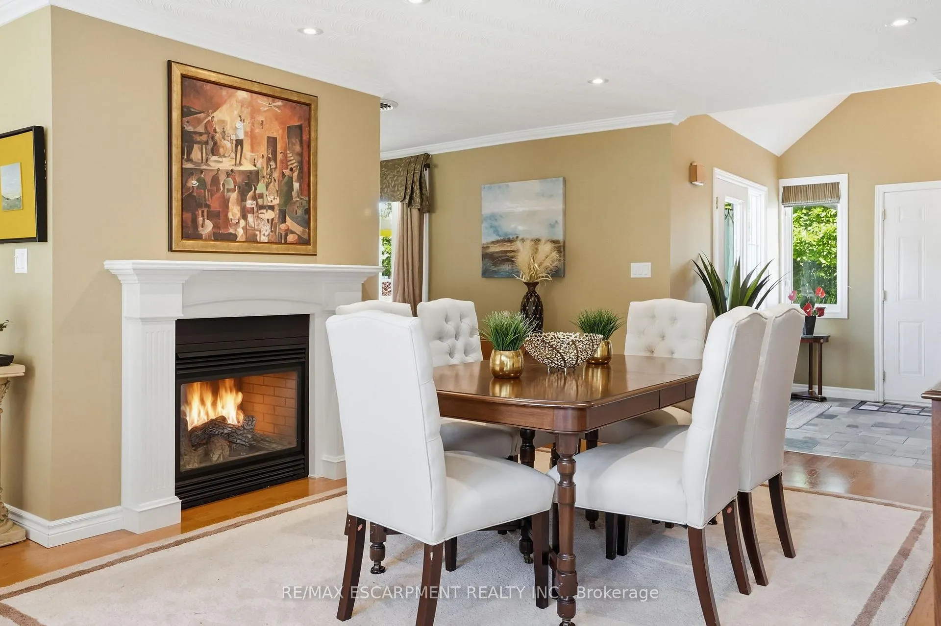 Photo 7 of 549 Ann Avenue, Burlington, LaSalle — HOMEH