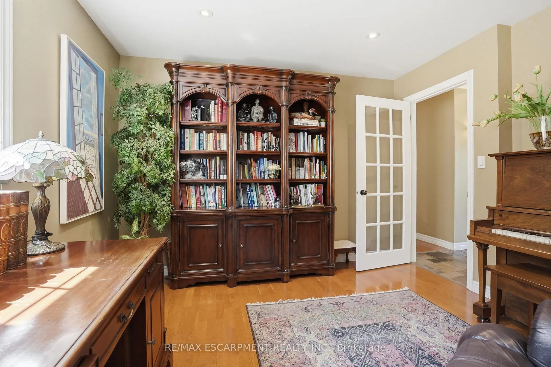 Photo 22 of 549 Ann Avenue, Burlington, LaSalle — HOMEH