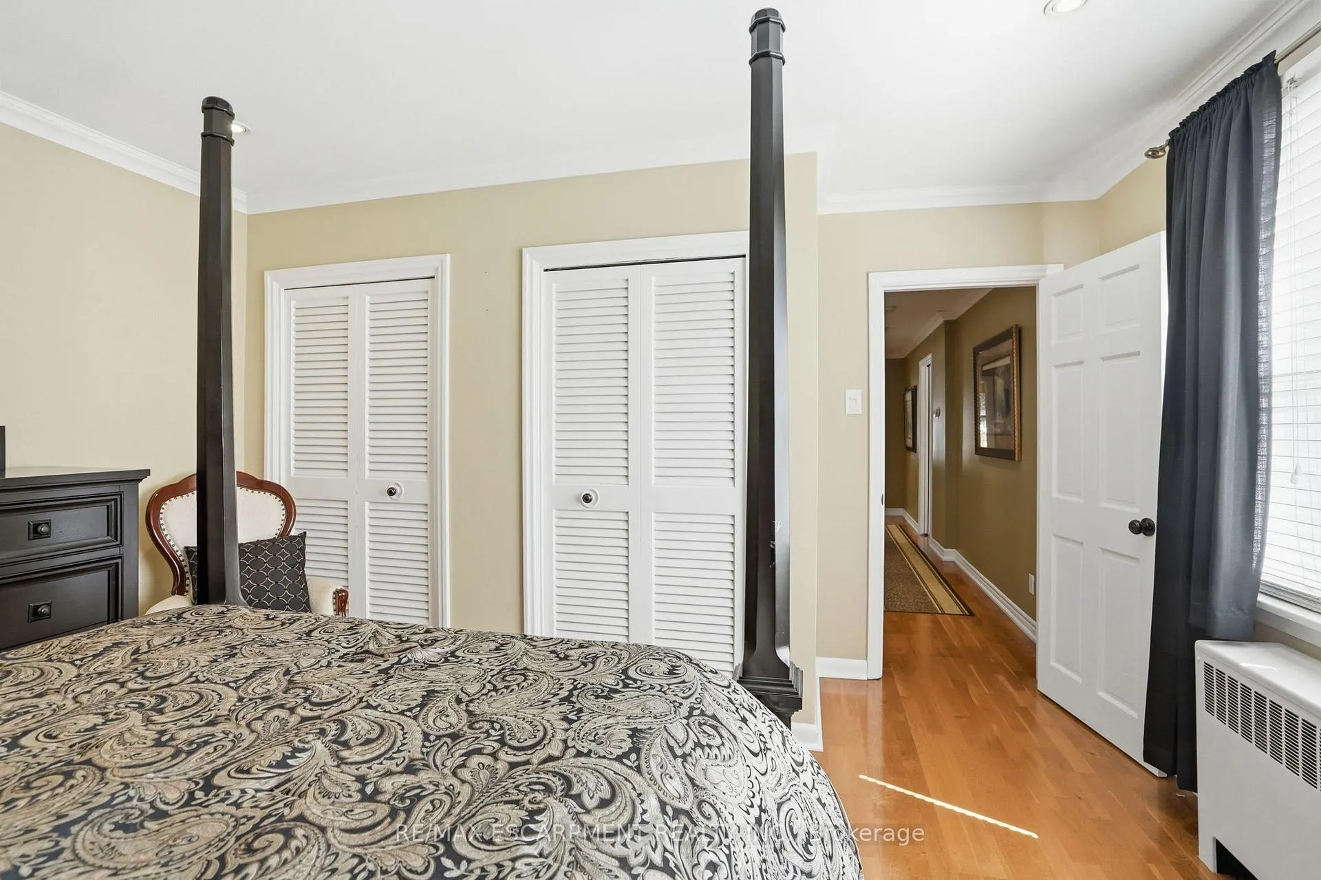 Photo 26 of 549 Ann Avenue, Burlington, LaSalle — HOMEH