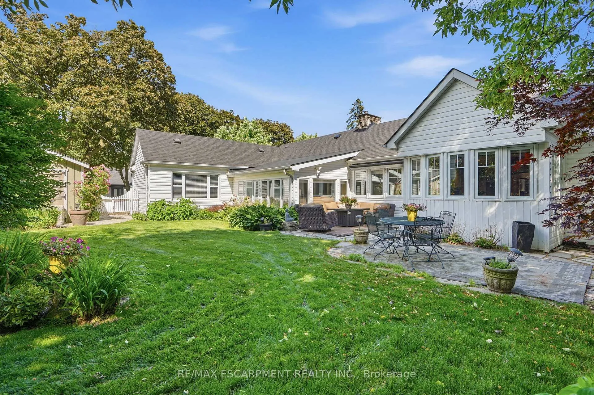 Photo 38 of 549 Ann Avenue, Burlington, LaSalle — HOMEH