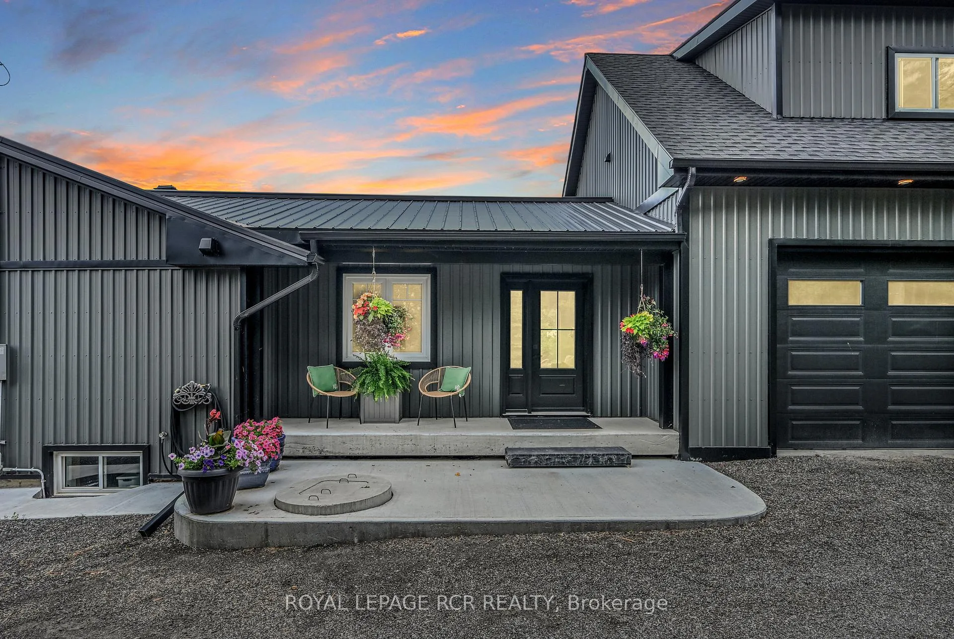 Photo 3 of 5233 Trafalgar Road, Erin, Rural Erin — HOMEH
