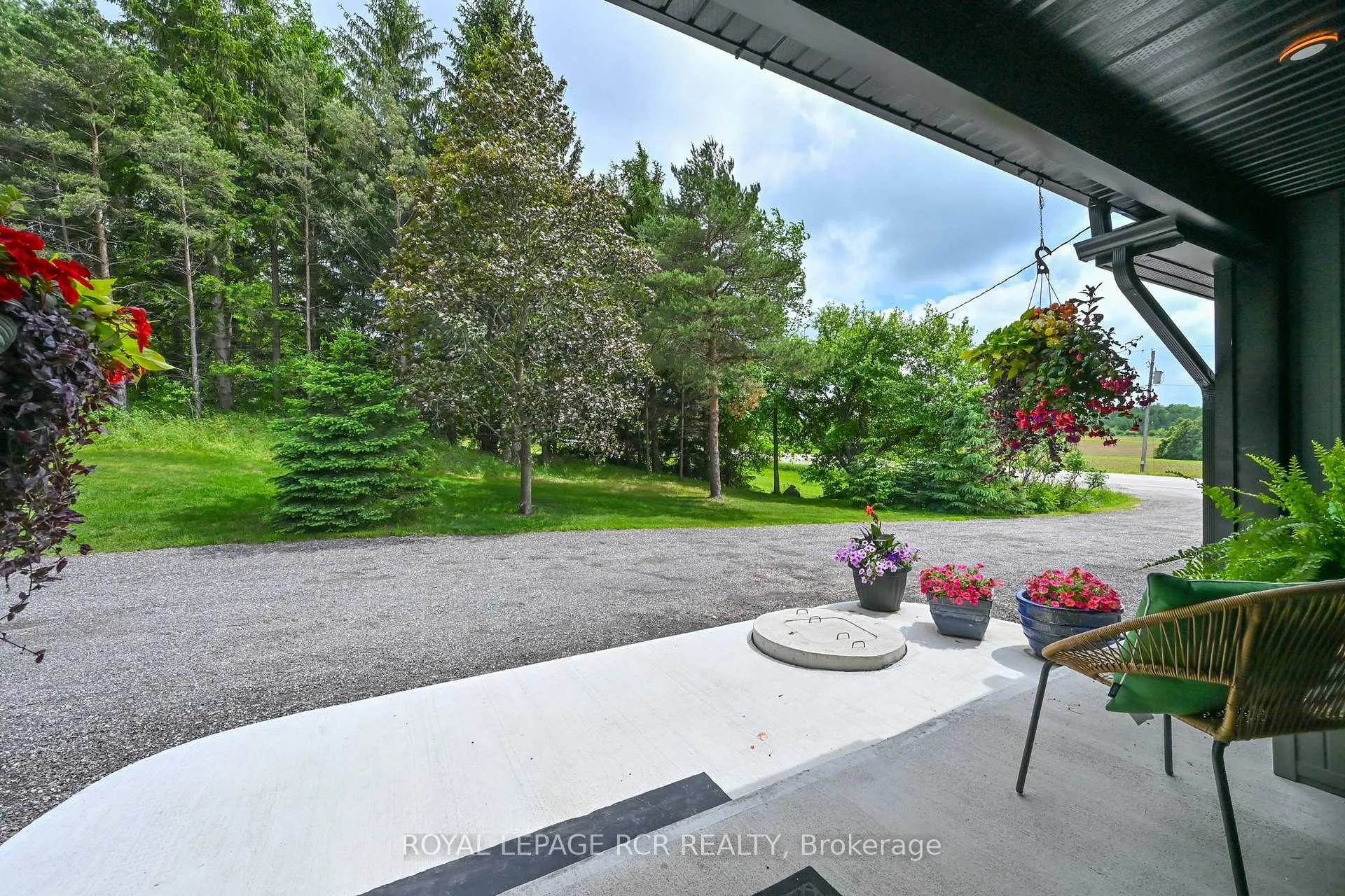 Photo 5 of 5233 Trafalgar Road, Erin, Rural Erin — HOMEH