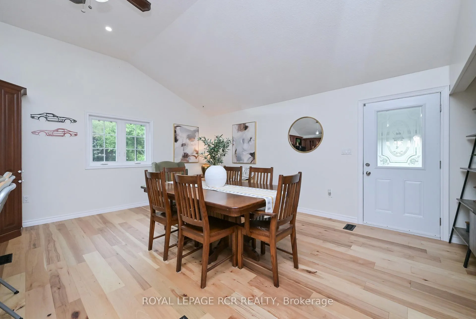 Photo 17 of 5233 Trafalgar Road, Erin, Rural Erin — HOMEH