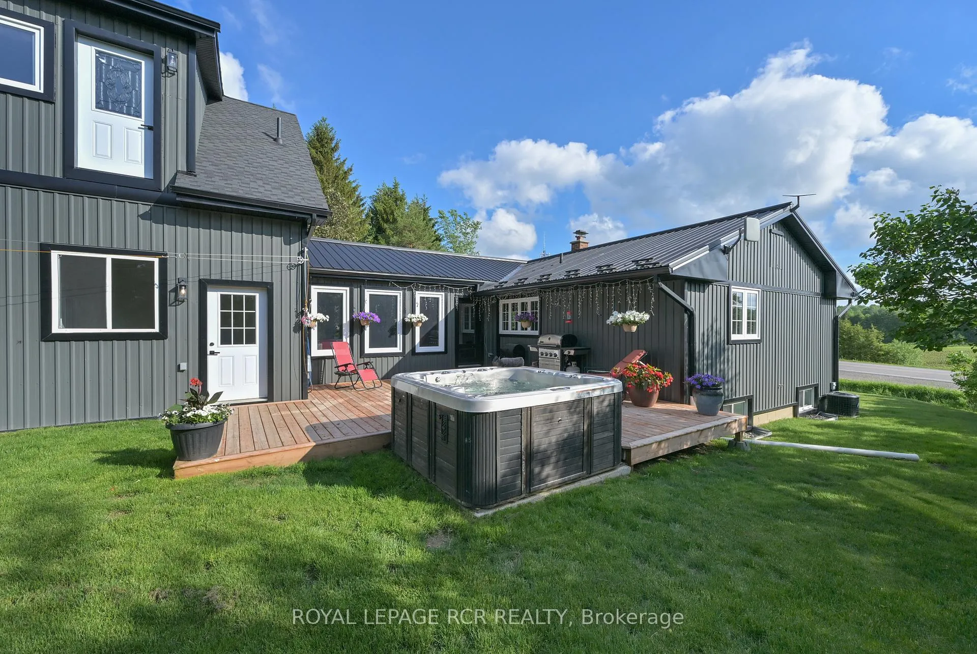 Photo 36 of 5233 Trafalgar Road, Erin, Rural Erin — HOMEH