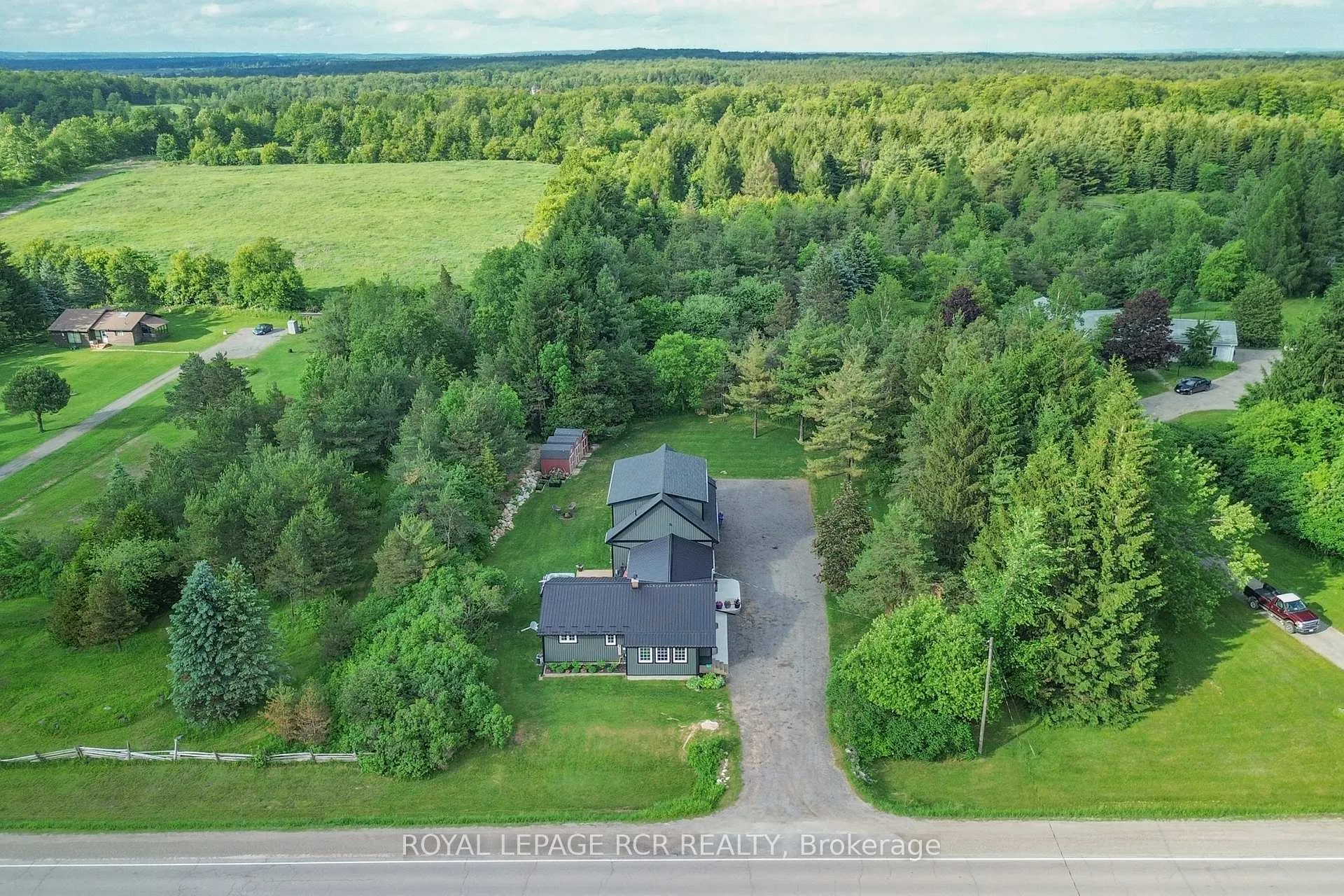 Photo 38 of 5233 Trafalgar Road, Erin, Rural Erin — HOMEH