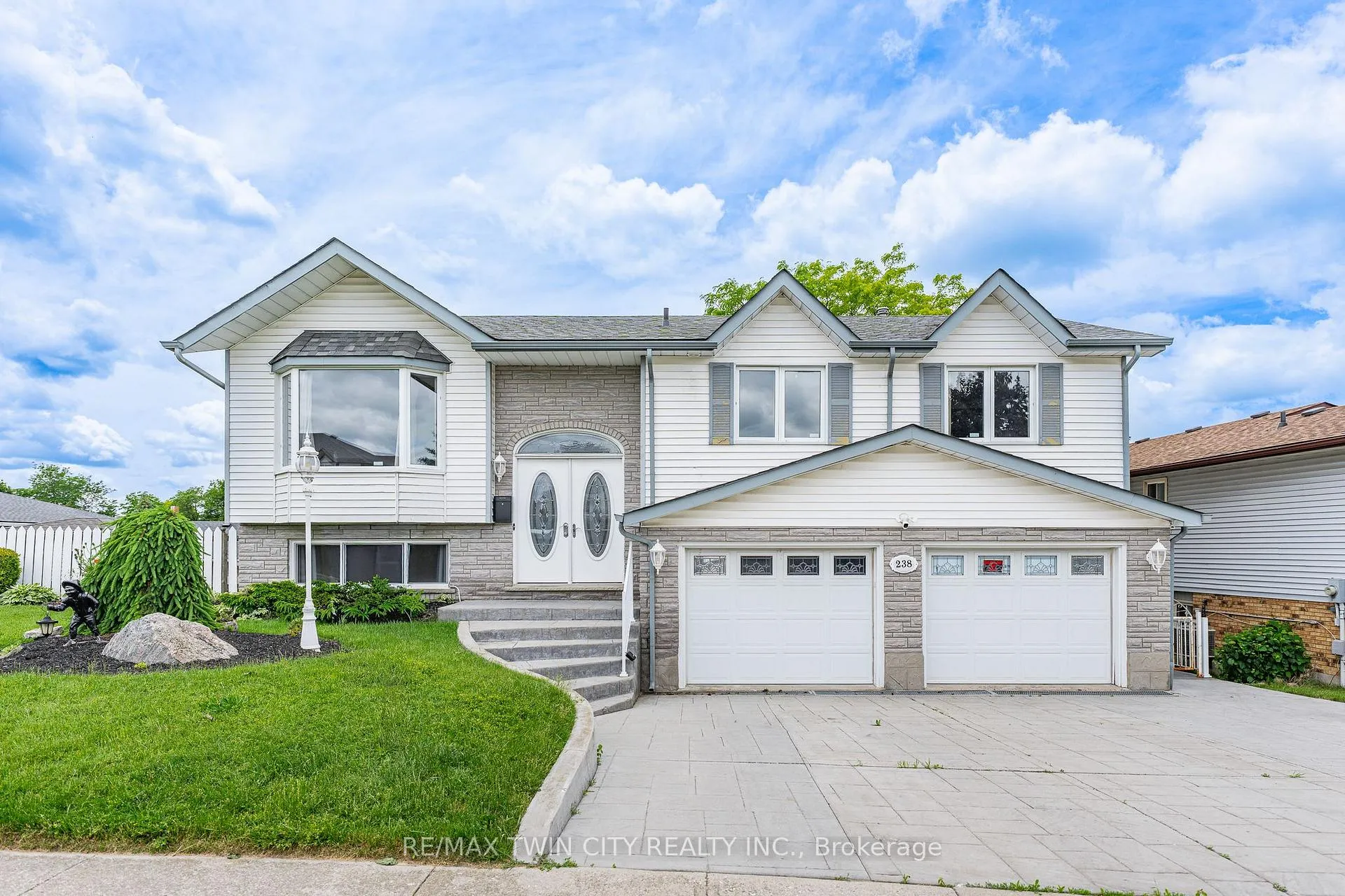 Photo 2 of 238 Hillmer Road, Cambridge — HOMEH