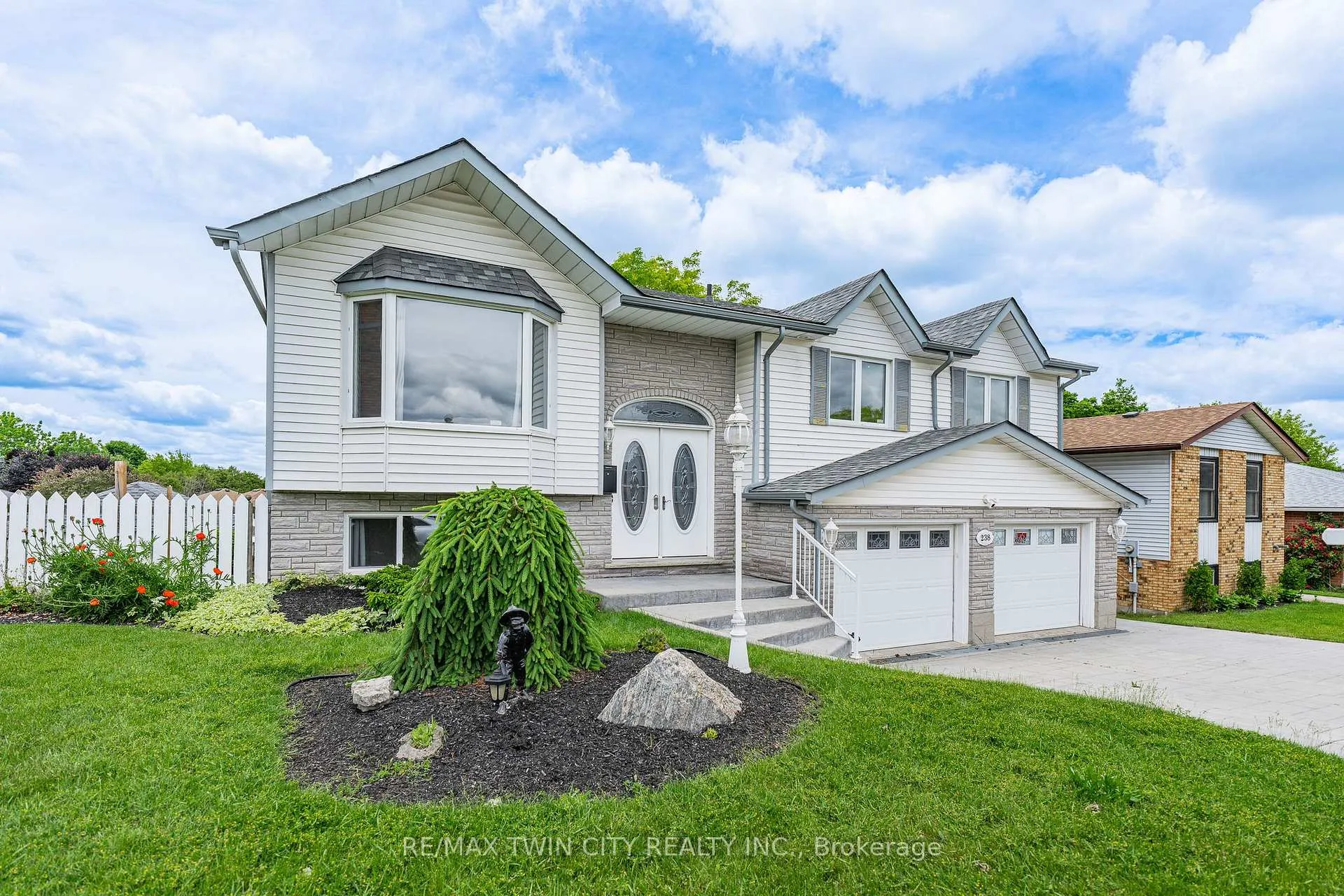 Photo 3 of 238 Hillmer Road, Cambridge — HOMEH