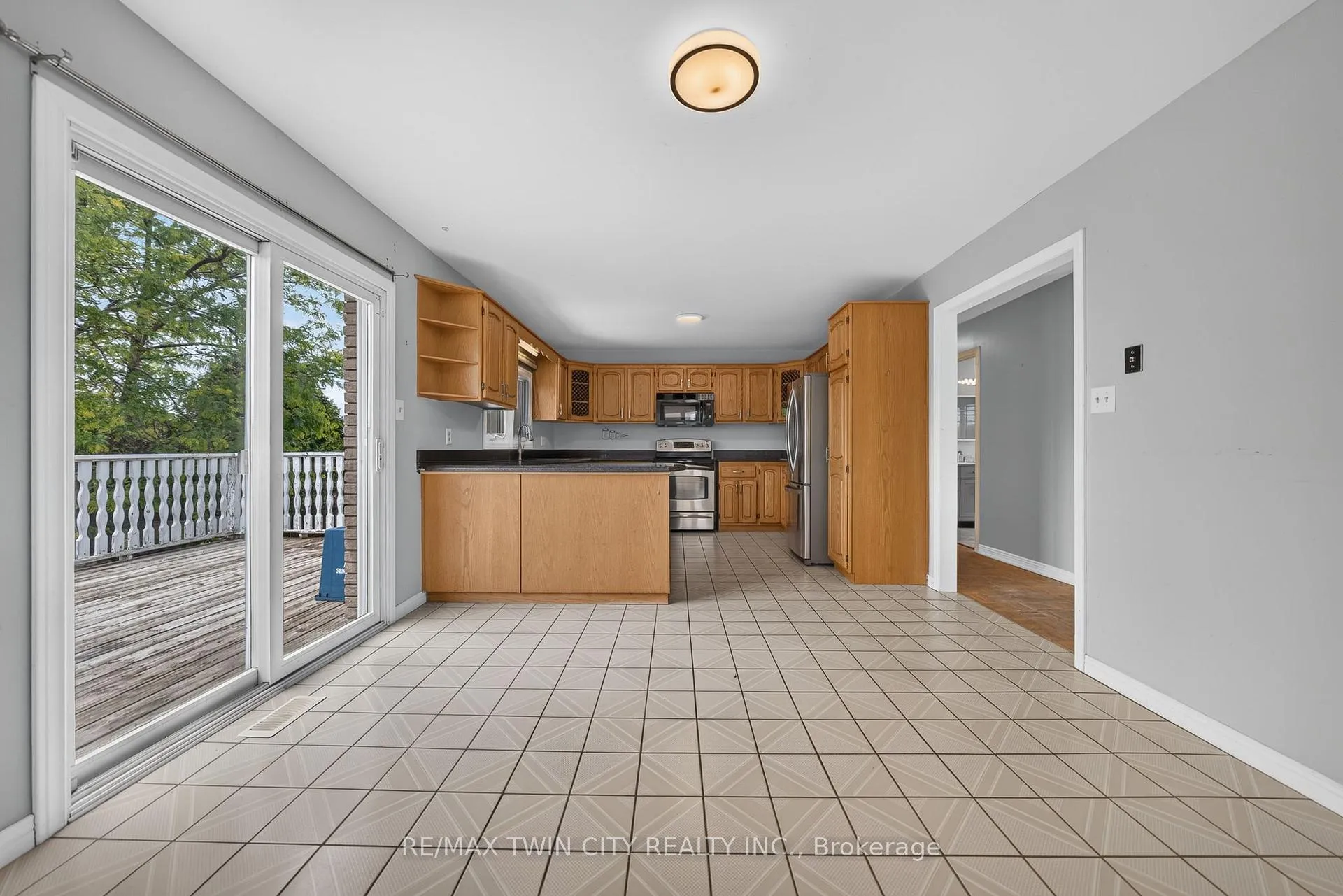 Photo 9 of 238 Hillmer Road, Cambridge — HOMEH