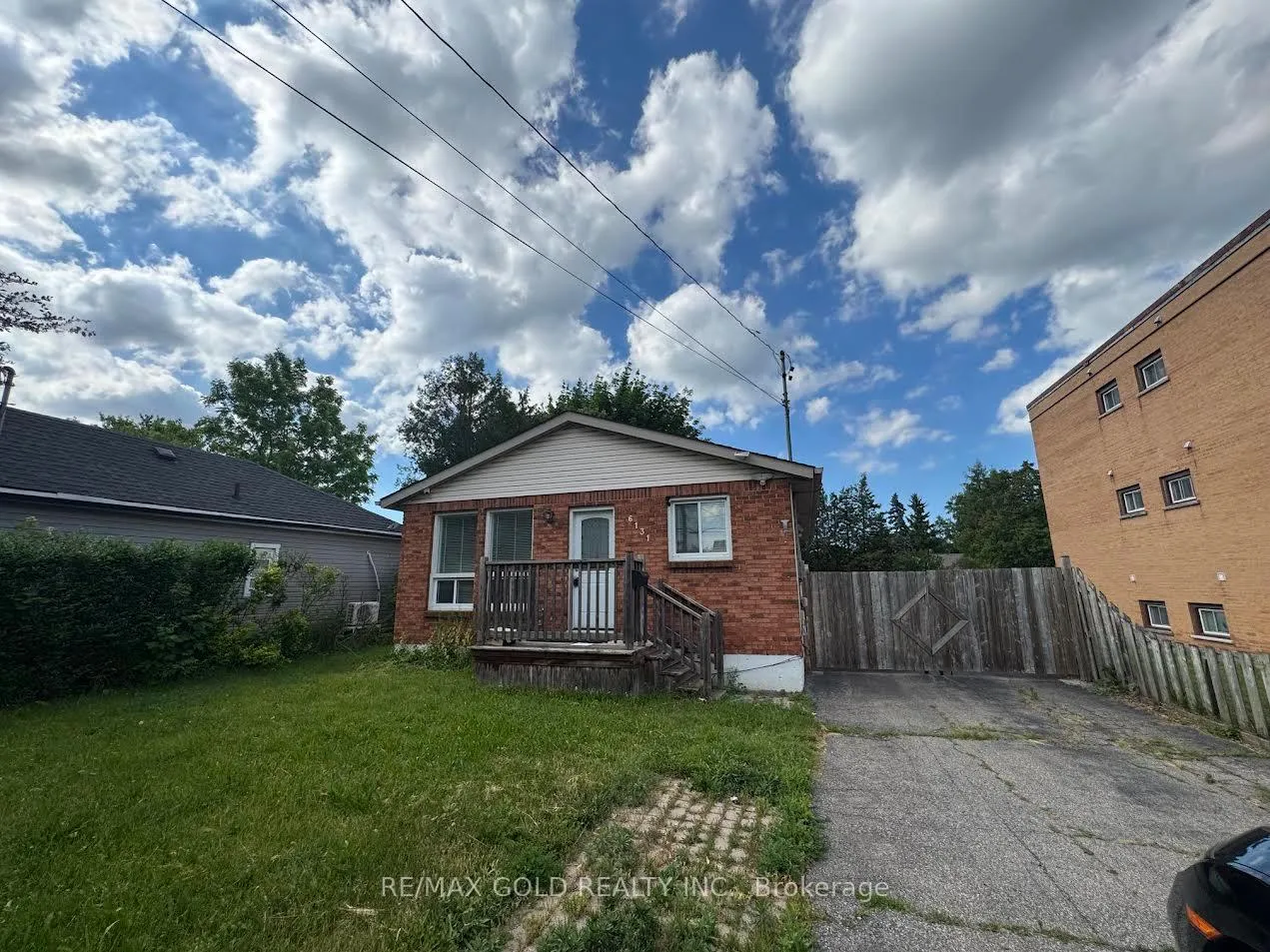 Photo 1 of 6131 Valley Way N, Niagara Falls, Cherrywood — HOMEH