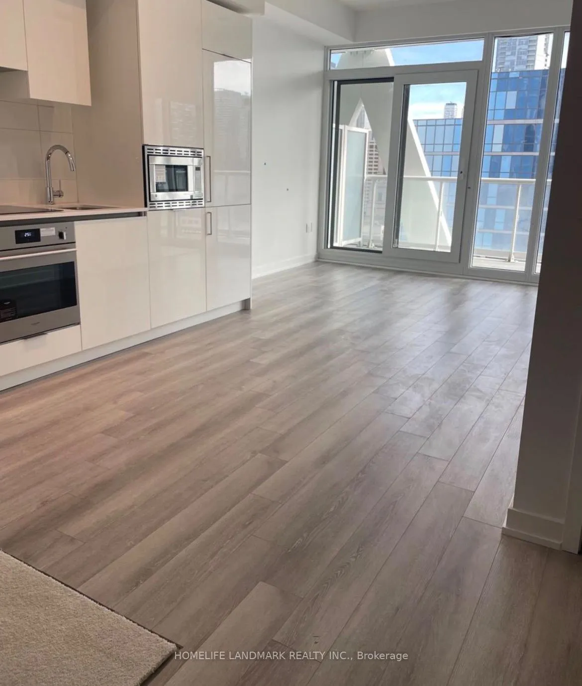 Photo 3 of Unit 2117, 230 simcoe Street, Toronto, Kensington-Chinatown — HOMEH
