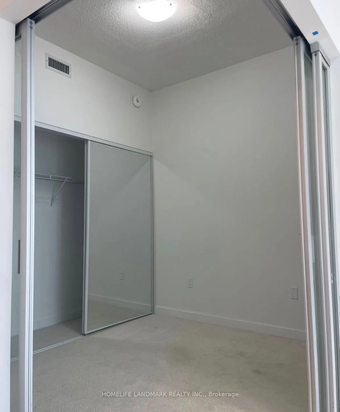 Photo 8 of Unit 2117, 230 simcoe Street, Toronto, Kensington-Chinatown — HOMEH