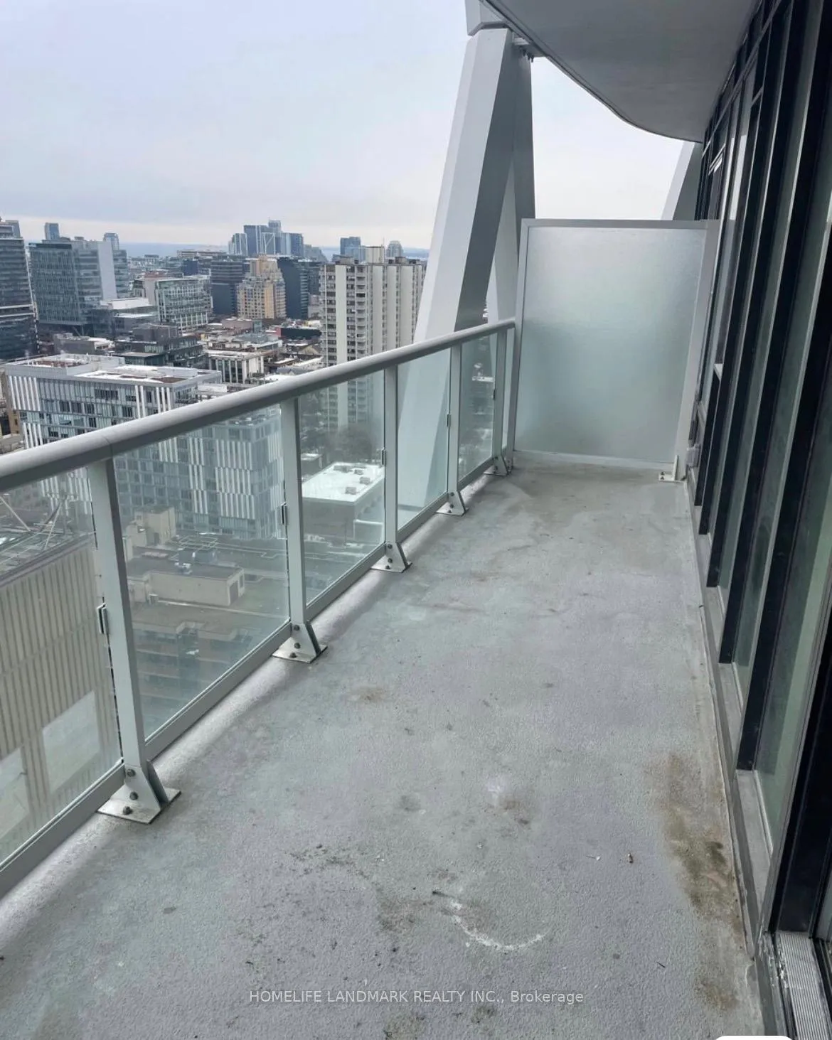 Photo 10 of Unit 2117, 230 simcoe Street, Toronto, Kensington-Chinatown — HOMEH