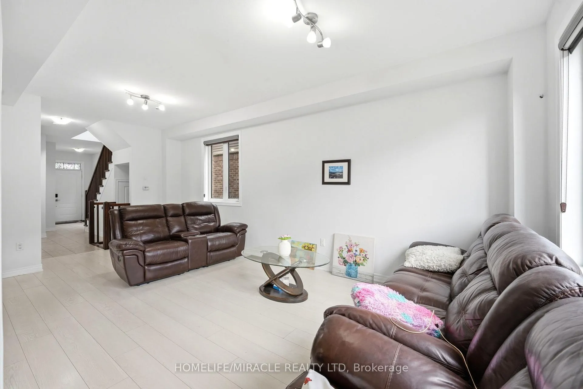 Photo 9 of Unit 49, 1890 Rymal Road E, Hamilton, Rural Glanbrook — HOMEH