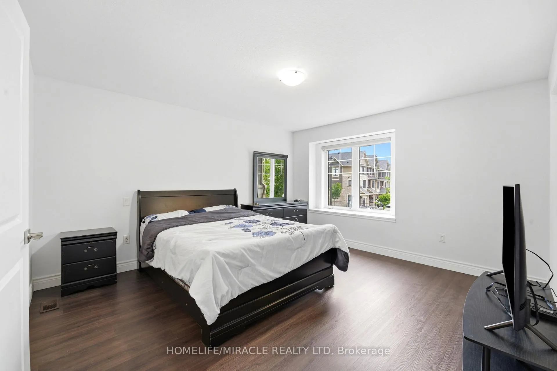 Photo 19 of Unit 49, 1890 Rymal Road E, Hamilton, Rural Glanbrook — HOMEH