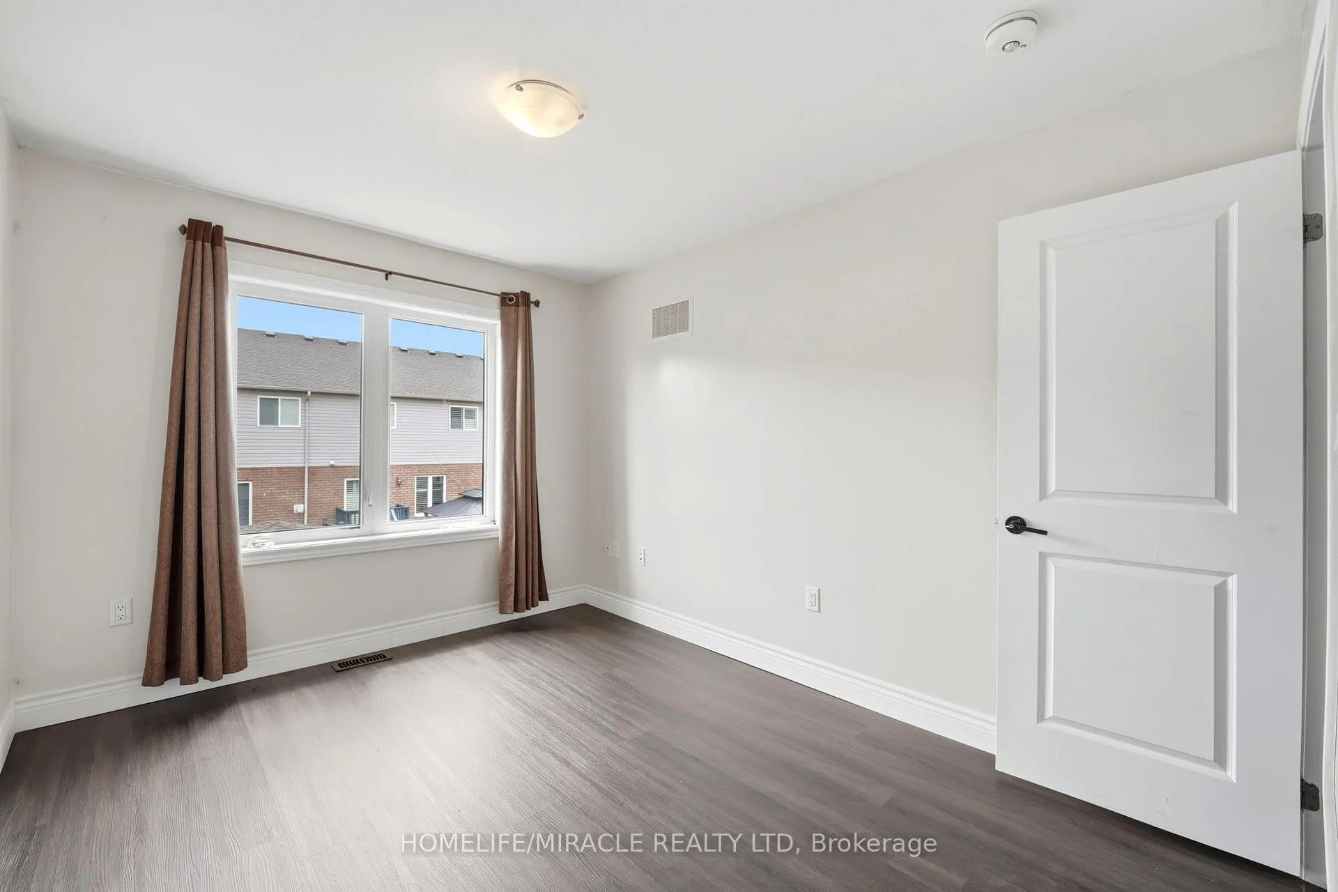 Photo 30 of Unit 49, 1890 Rymal Road E, Hamilton, Rural Glanbrook — HOMEH