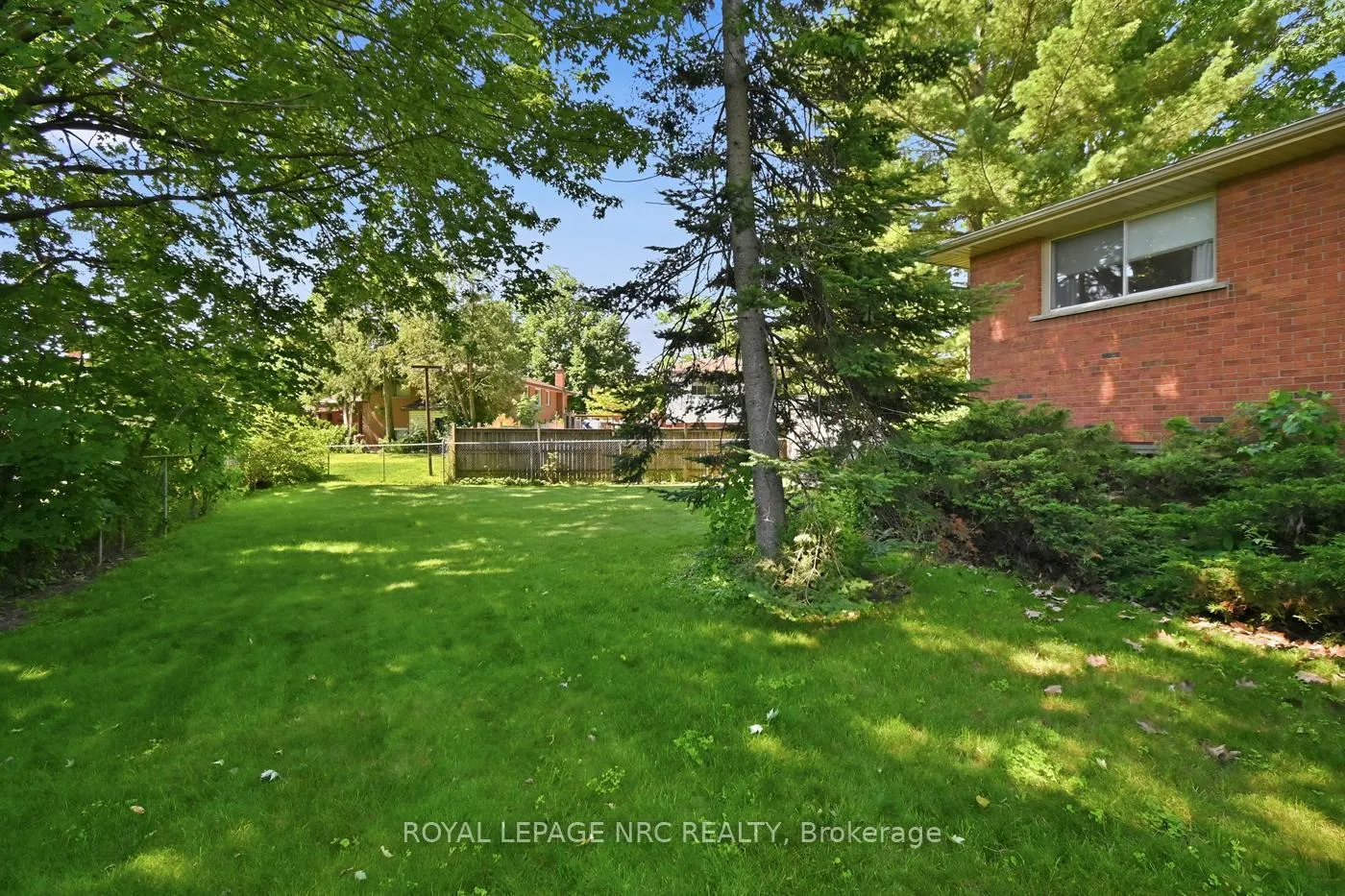 Photo 29 of 10 Jennifer Court, Welland, Prince Charles — HOMEH