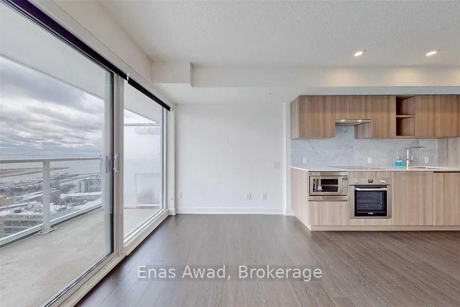 Photo 3 of Unit 2901, 17 Bathurst Street, Toronto, Waterfront Communities — HOMEH