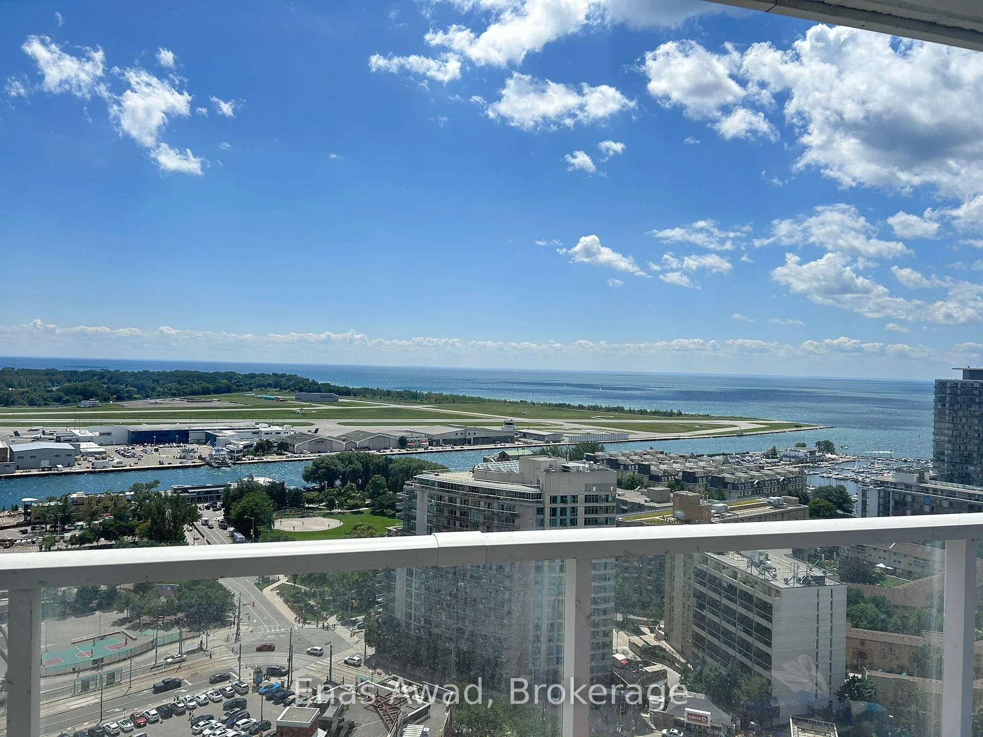 Photo 6 of Unit 2901, 17 Bathurst Street, Toronto, Waterfront Communities — HOMEH